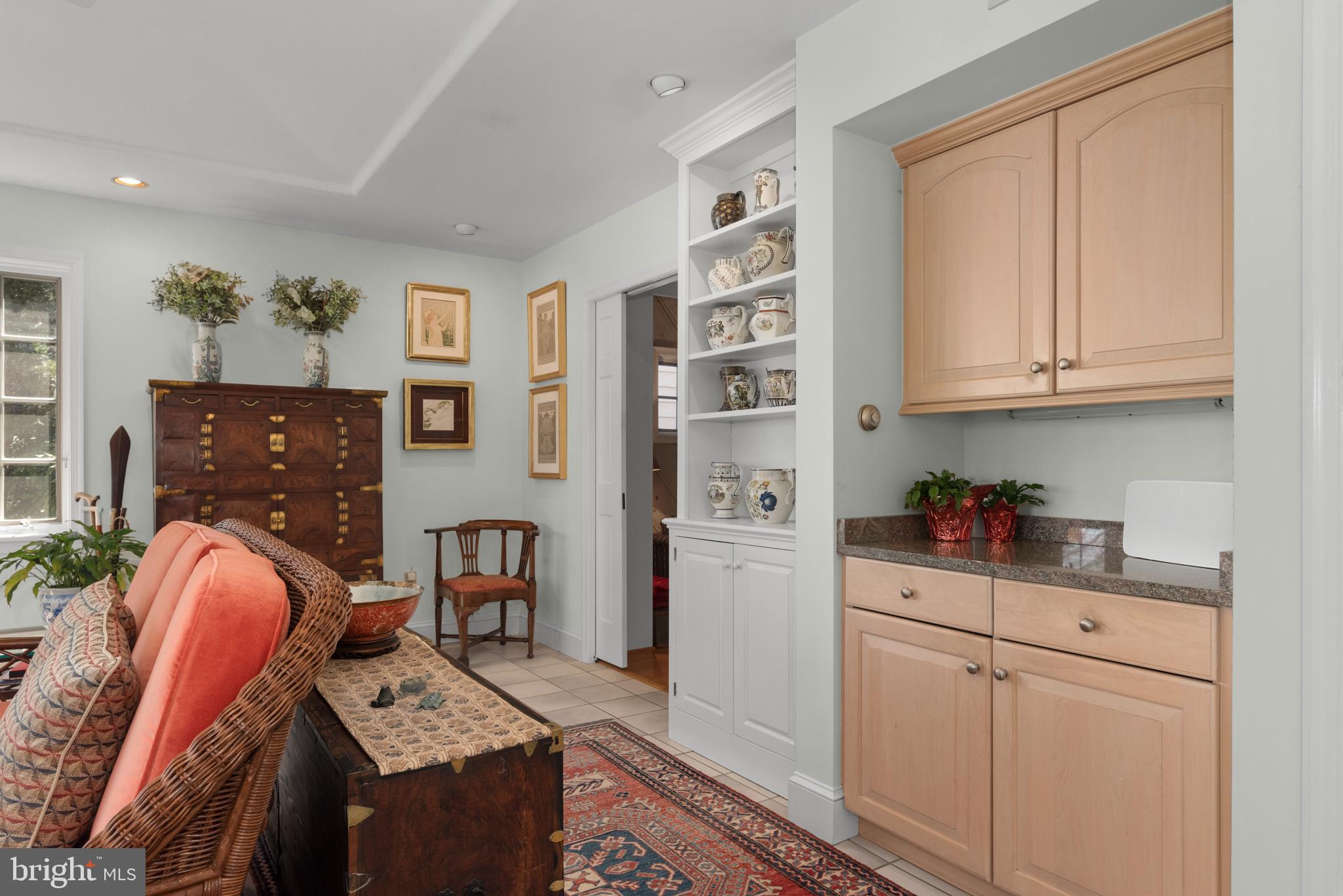 MURRAY HILL - Residential