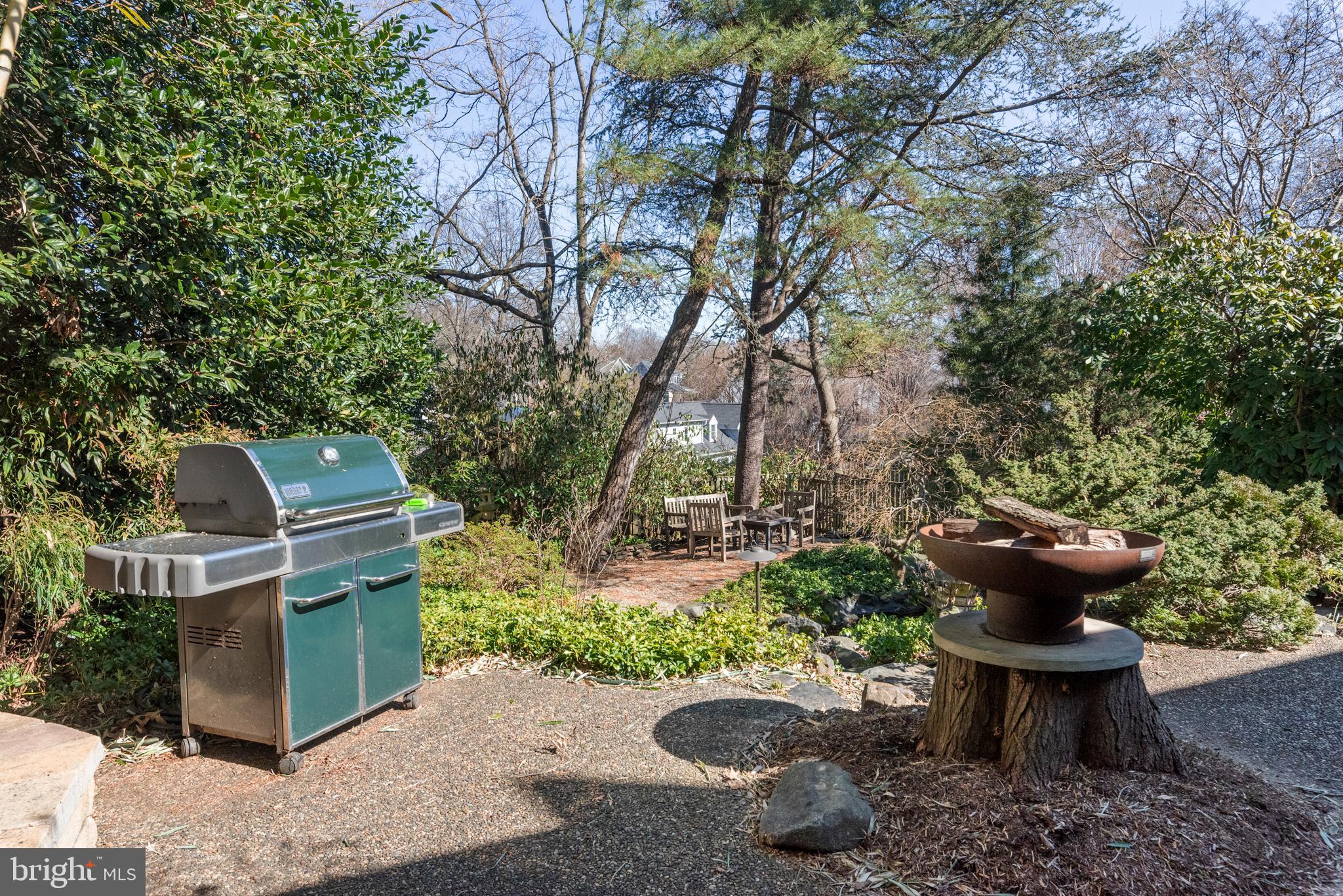 MURRAY HILL - Residential