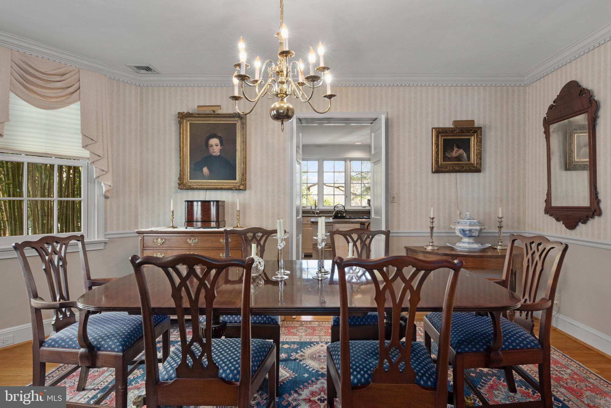 MURRAY HILL - Residential