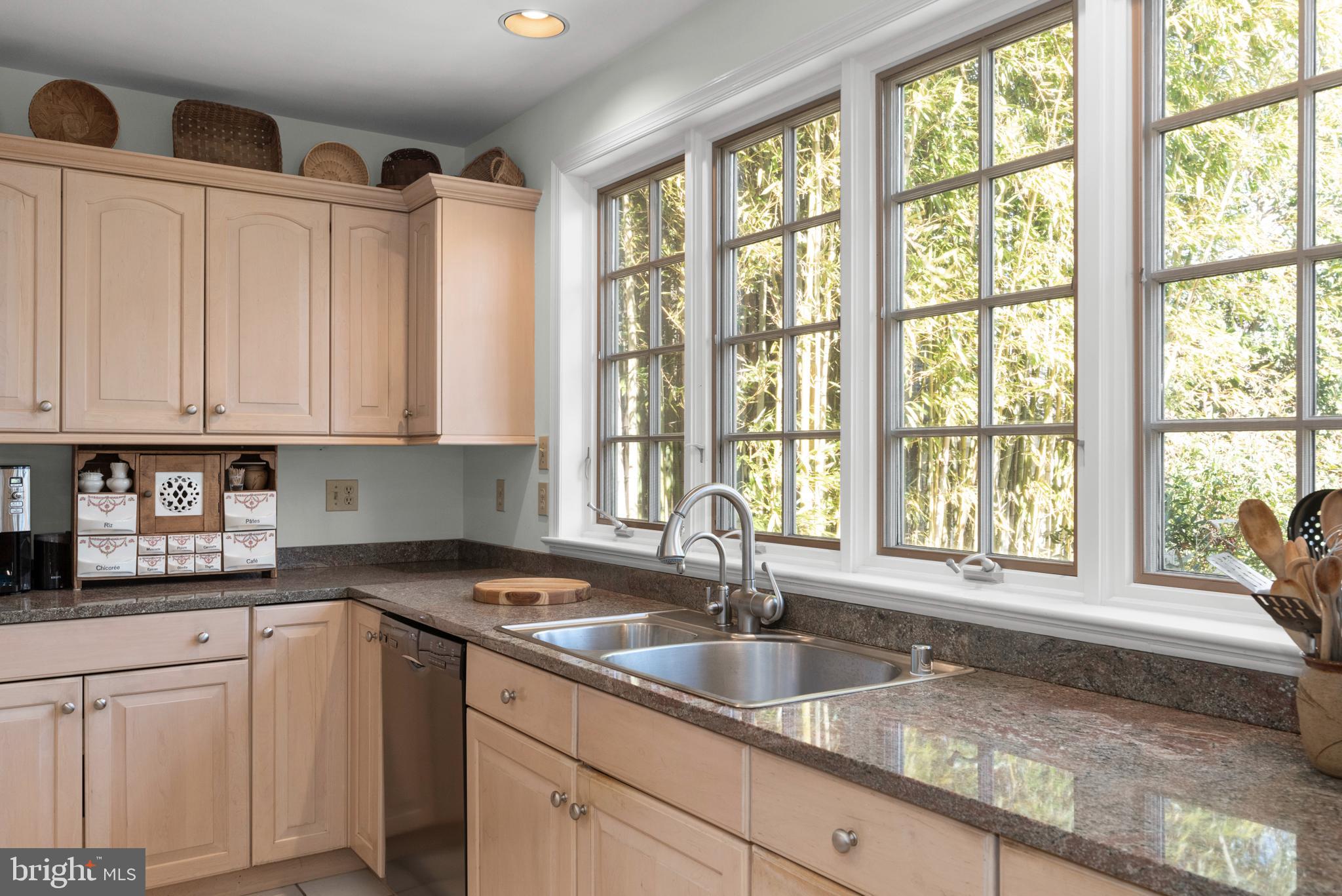 MURRAY HILL - Residential