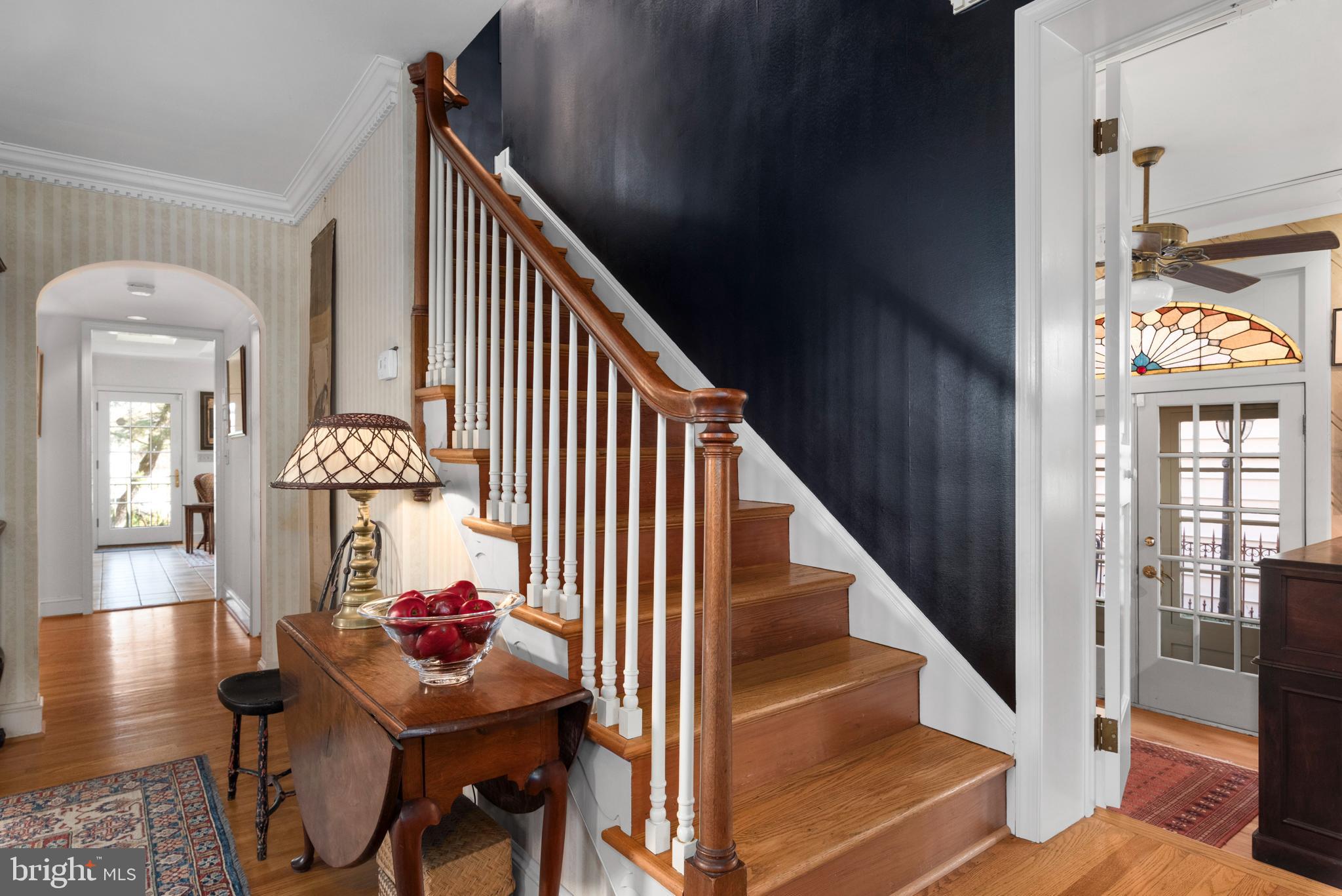 MURRAY HILL - Residential