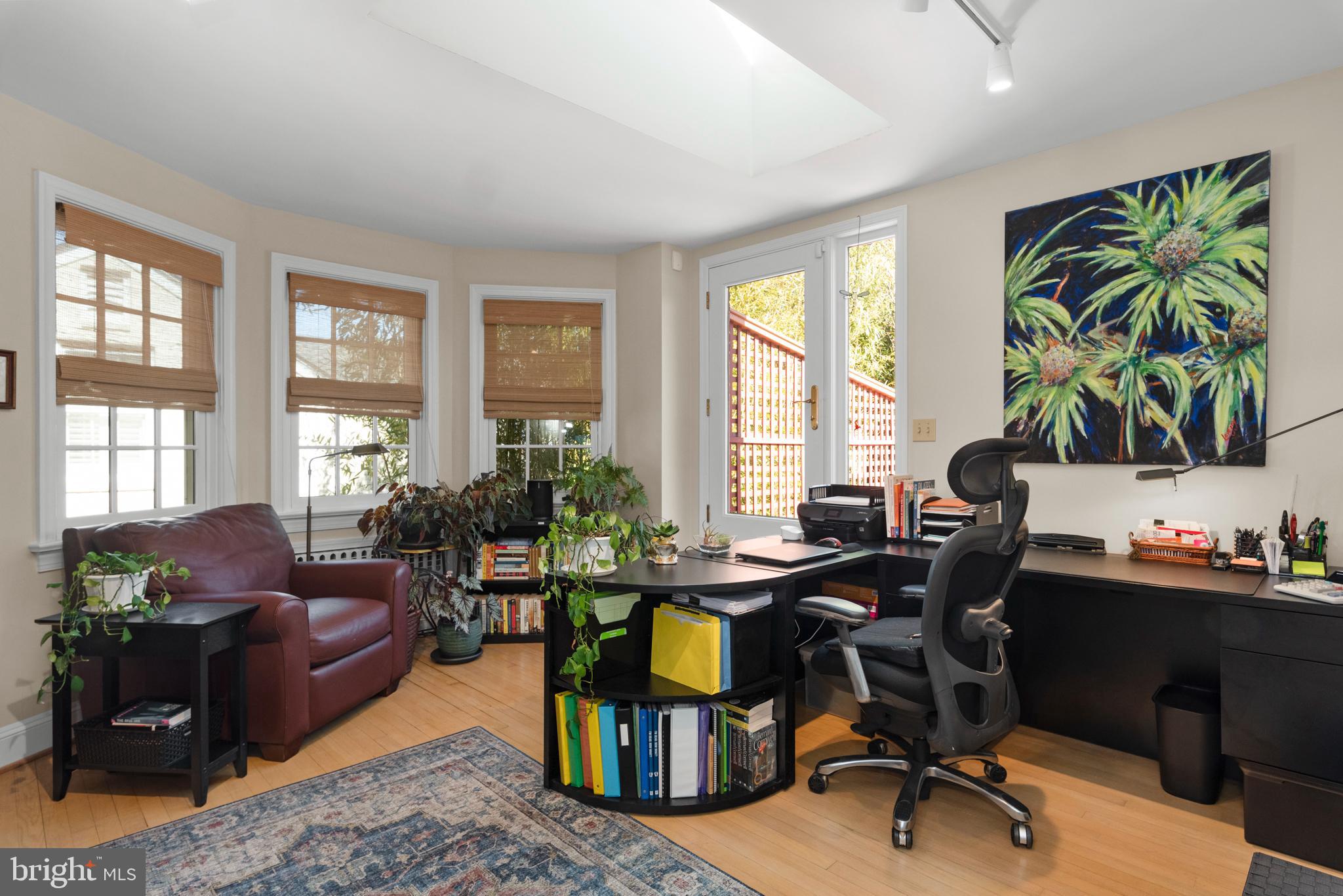 MURRAY HILL - Residential