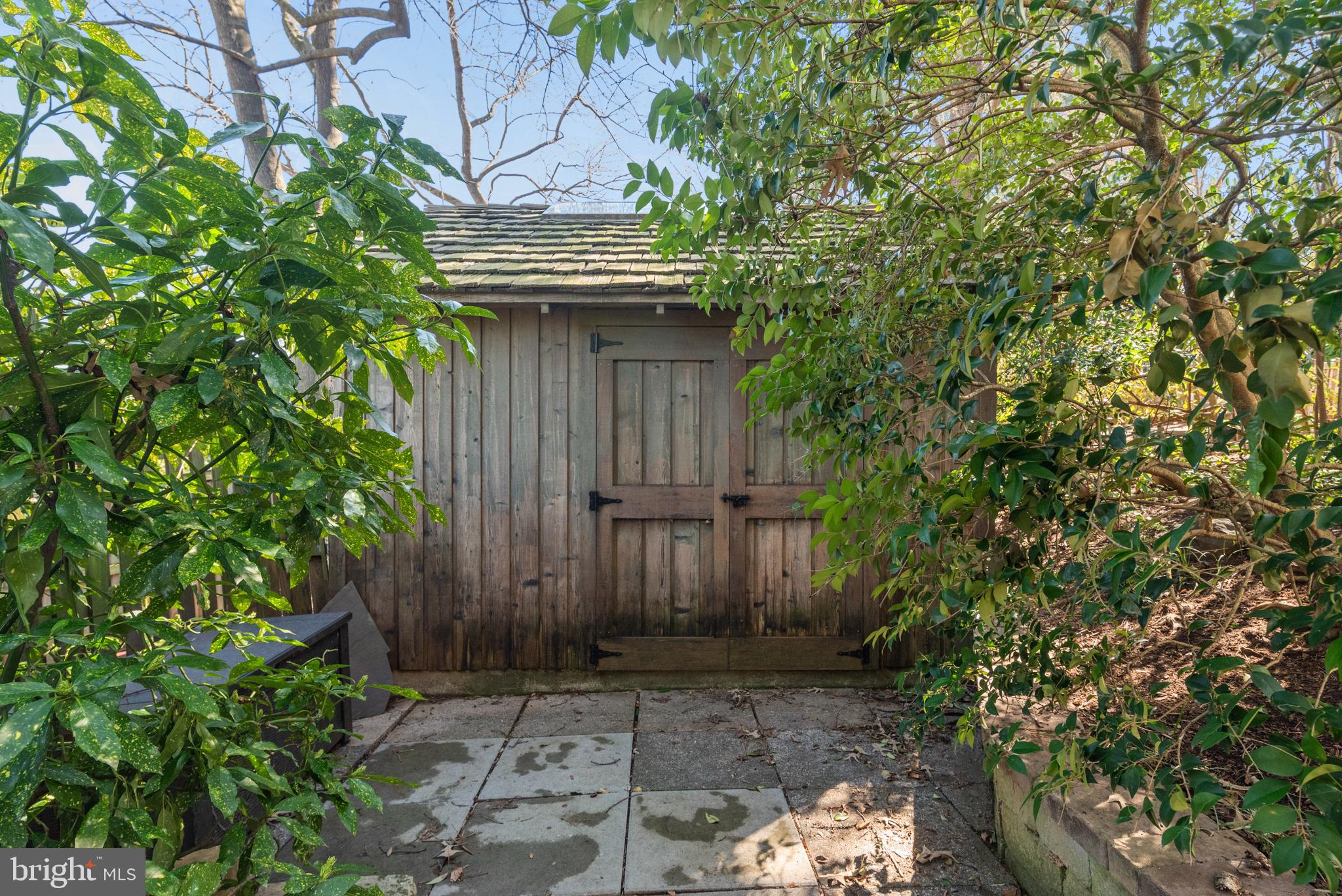 MURRAY HILL - Residential