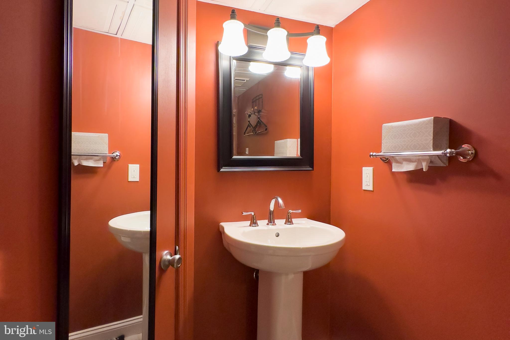 MURRAY HILL - Residential