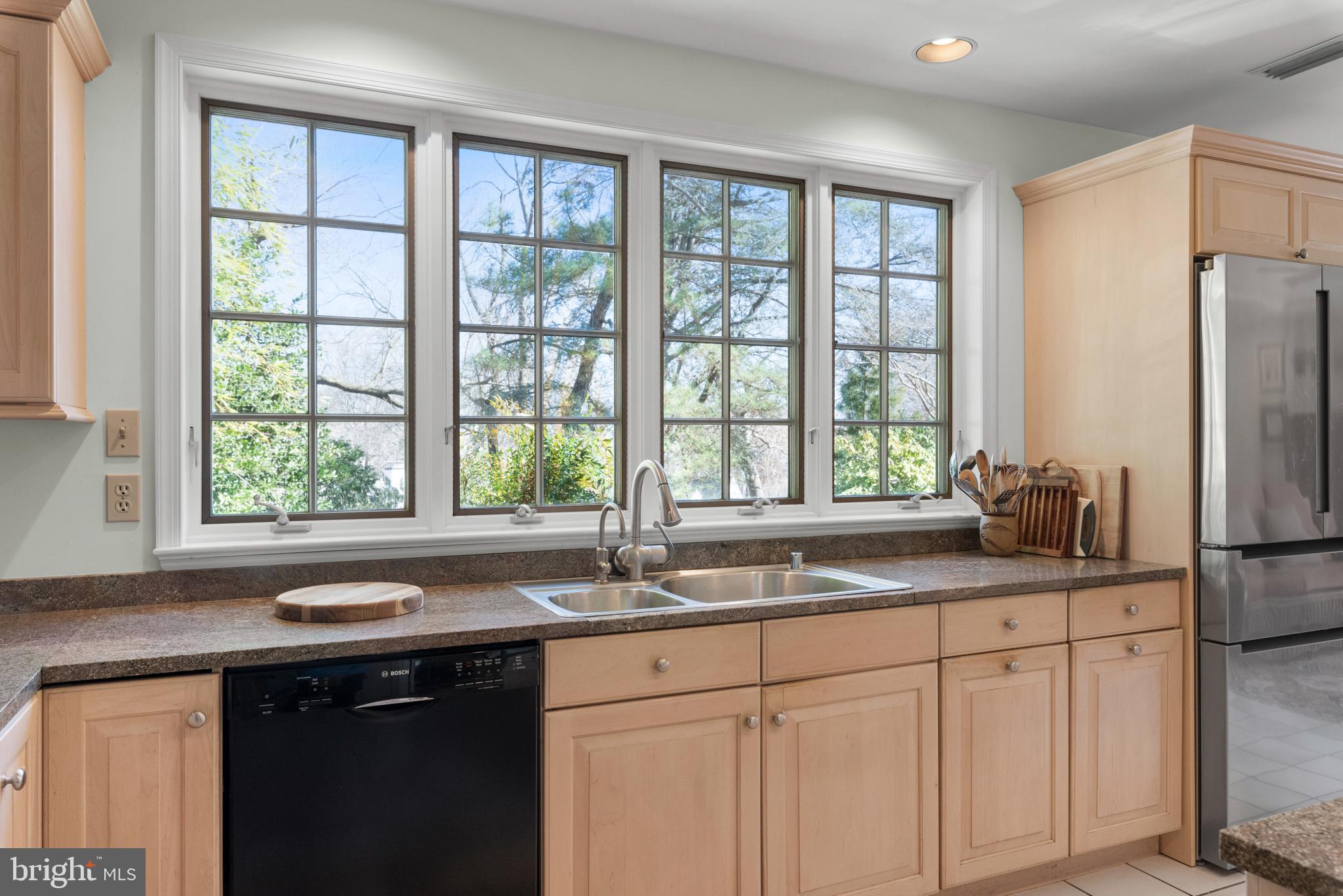 MURRAY HILL - Residential