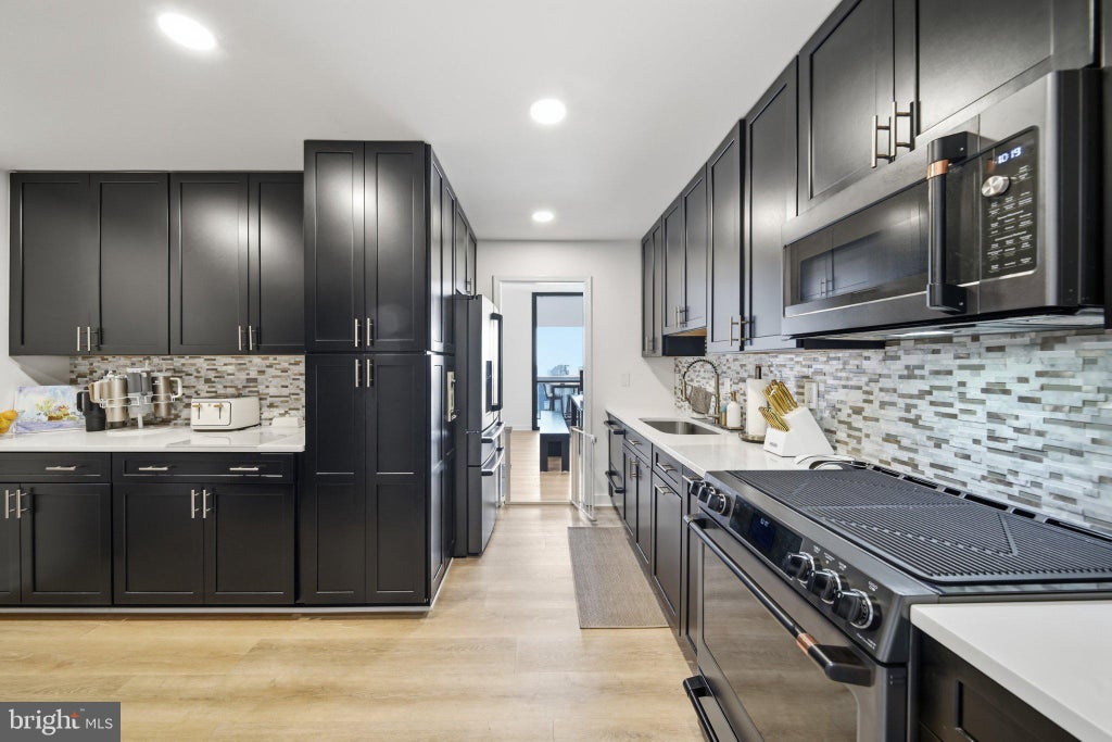 Photo of ALEXANDRIA, VA 22304 (MLS # VAAX2067658)