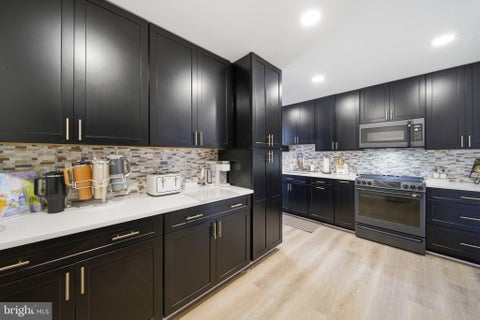 Photo of ALEXANDRIA, VA 22304 (MLS # VAAX2067658)