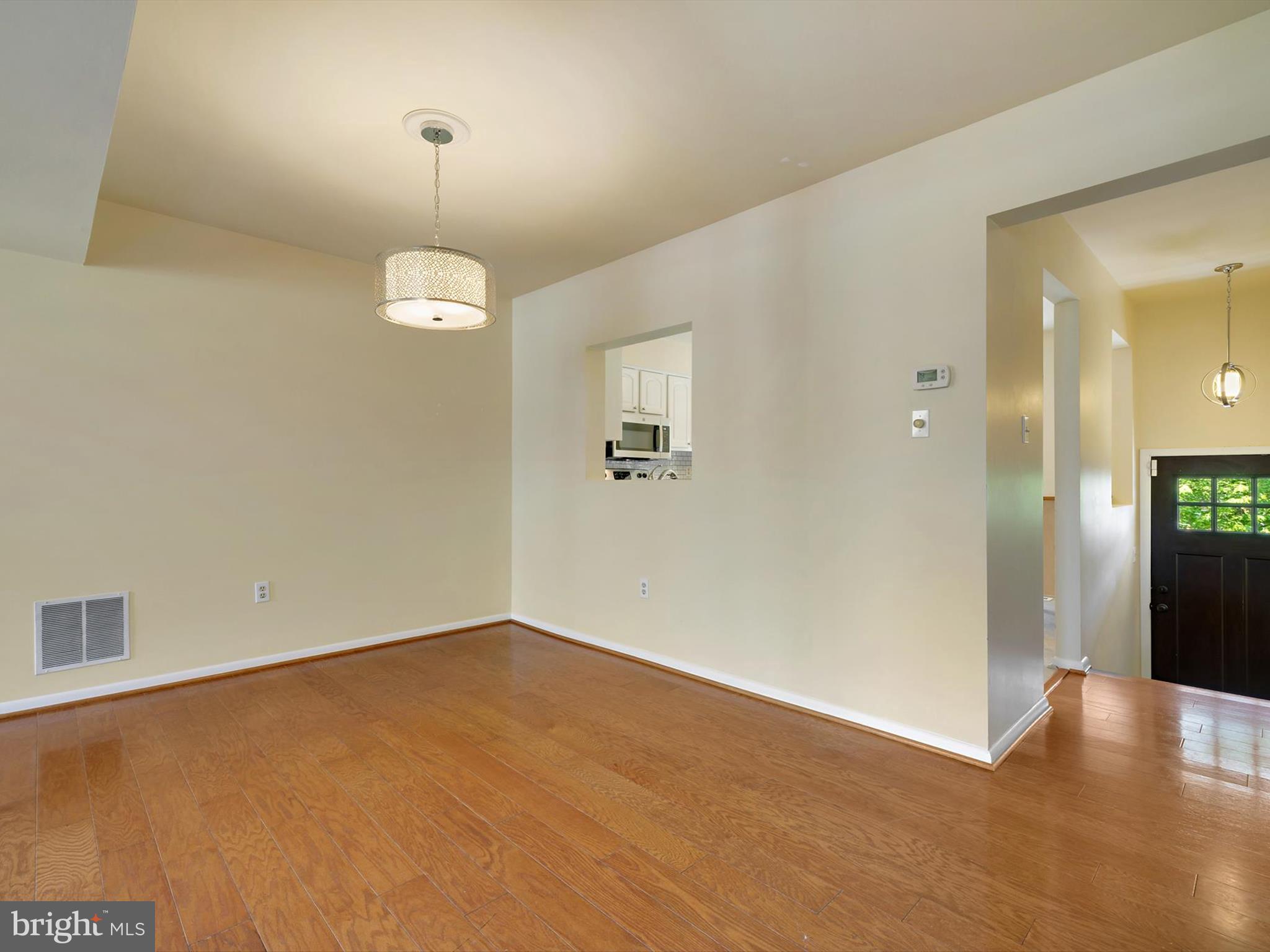 COLLEGE VIEW - Residential Lease