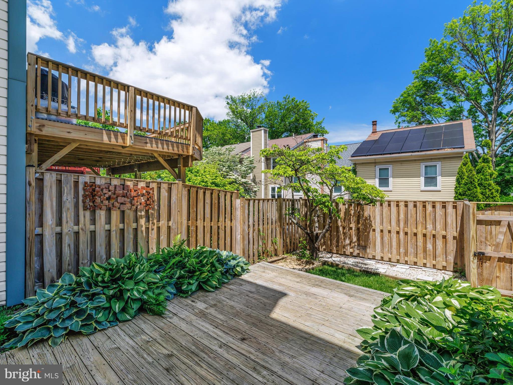 COLLEGE VIEW - Residential Lease