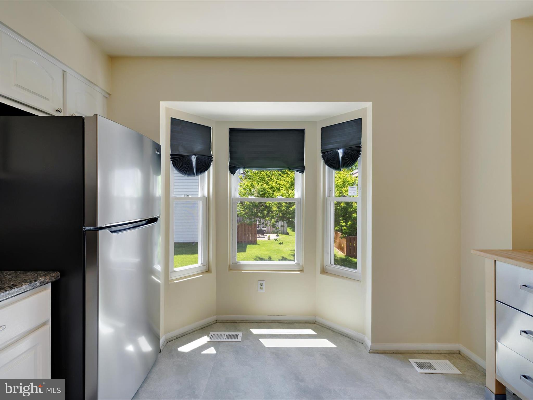 COLLEGE VIEW - Residential Lease