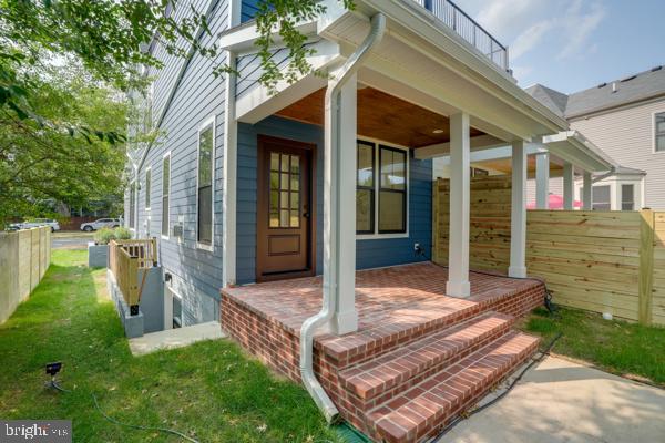 DEL RAY - Residential