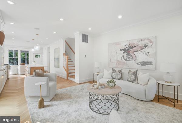 DEL RAY - Residential