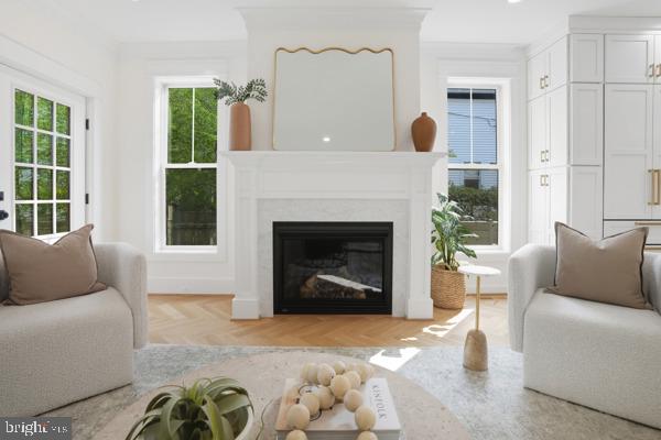 DEL RAY - Residential