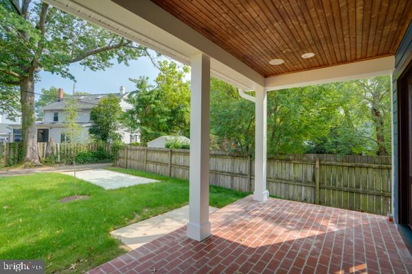 DEL RAY - Residential