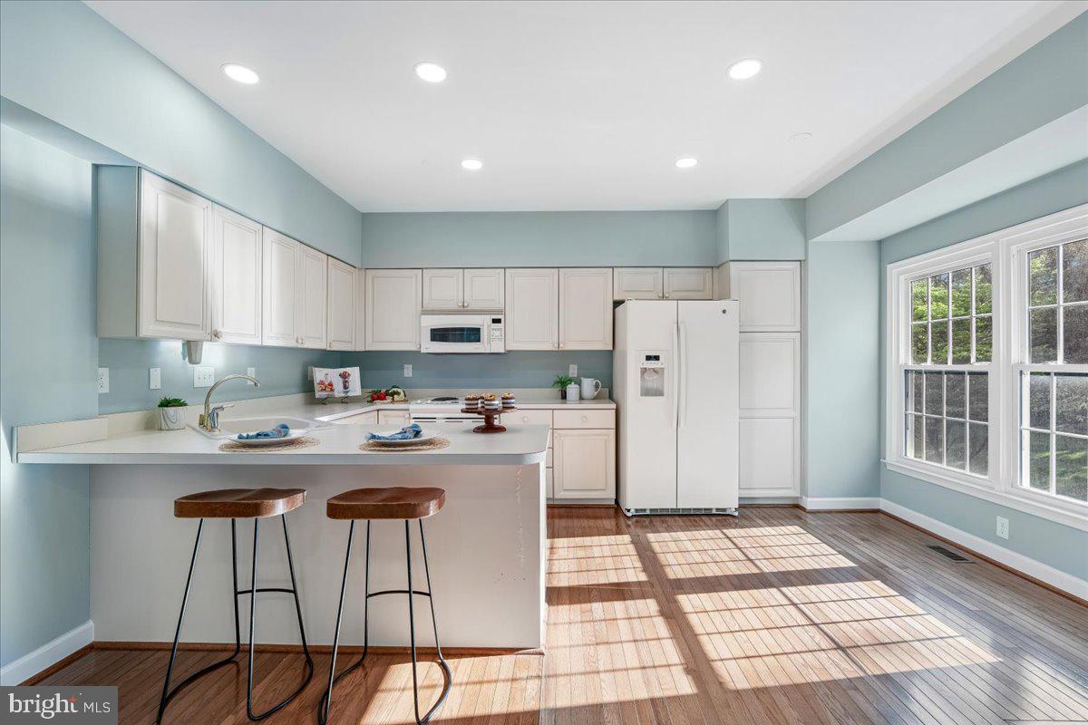 COLLEGE HILLS - Residential