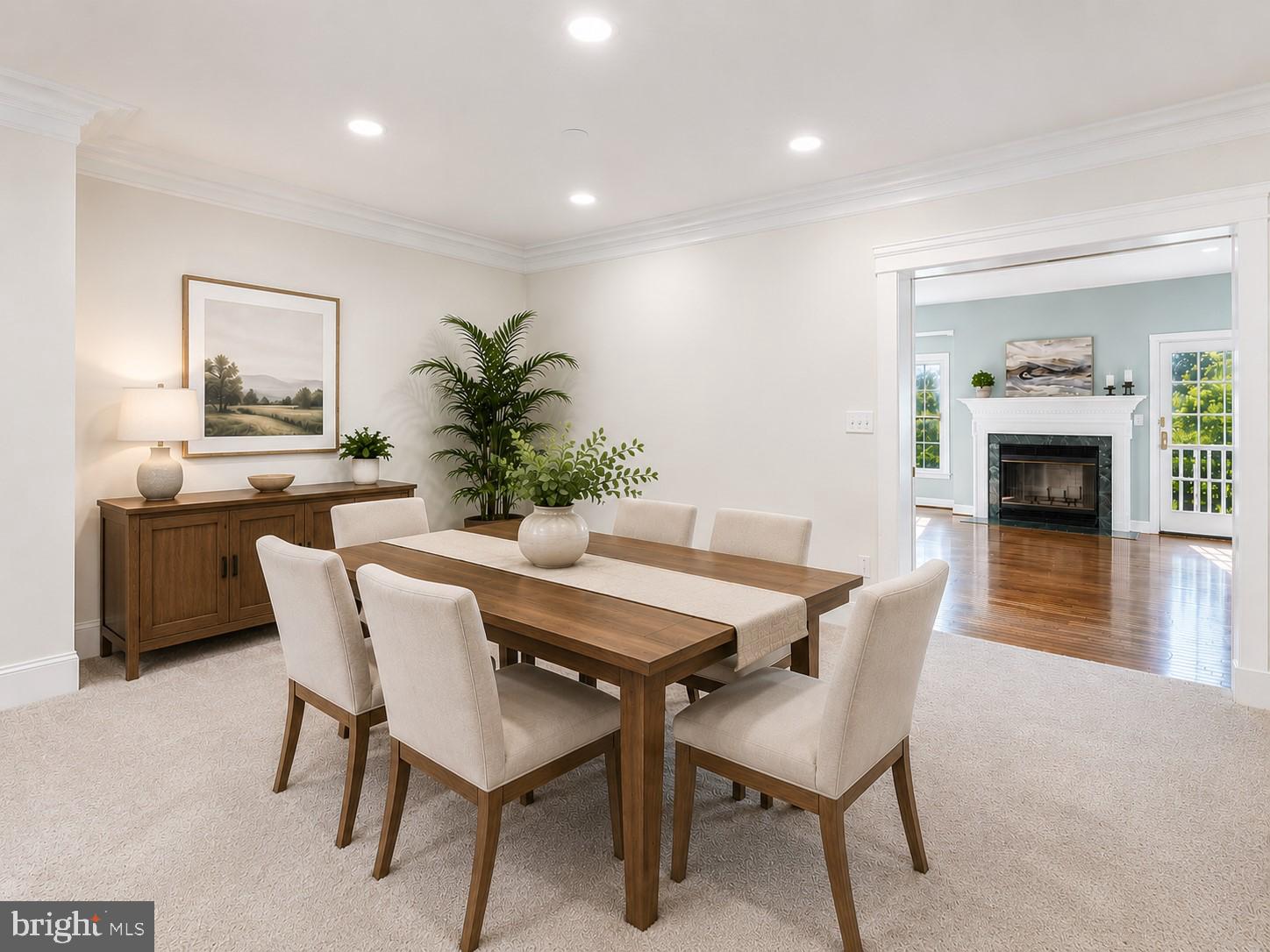 COLLEGE HILLS - Residential