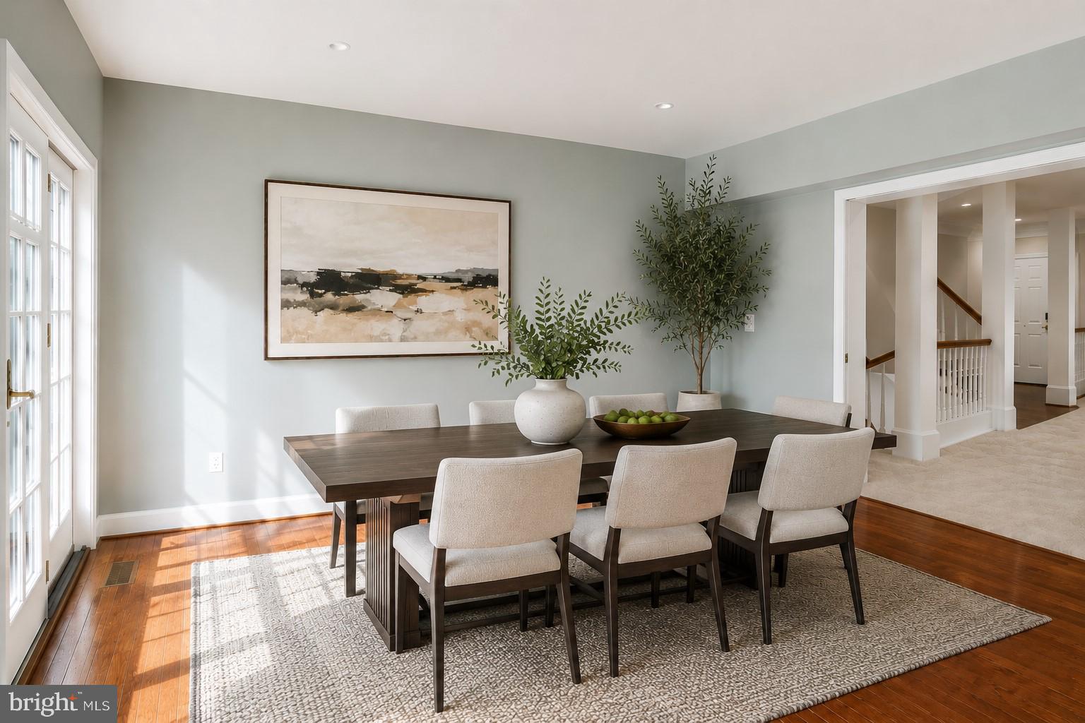 COLLEGE HILLS - Residential