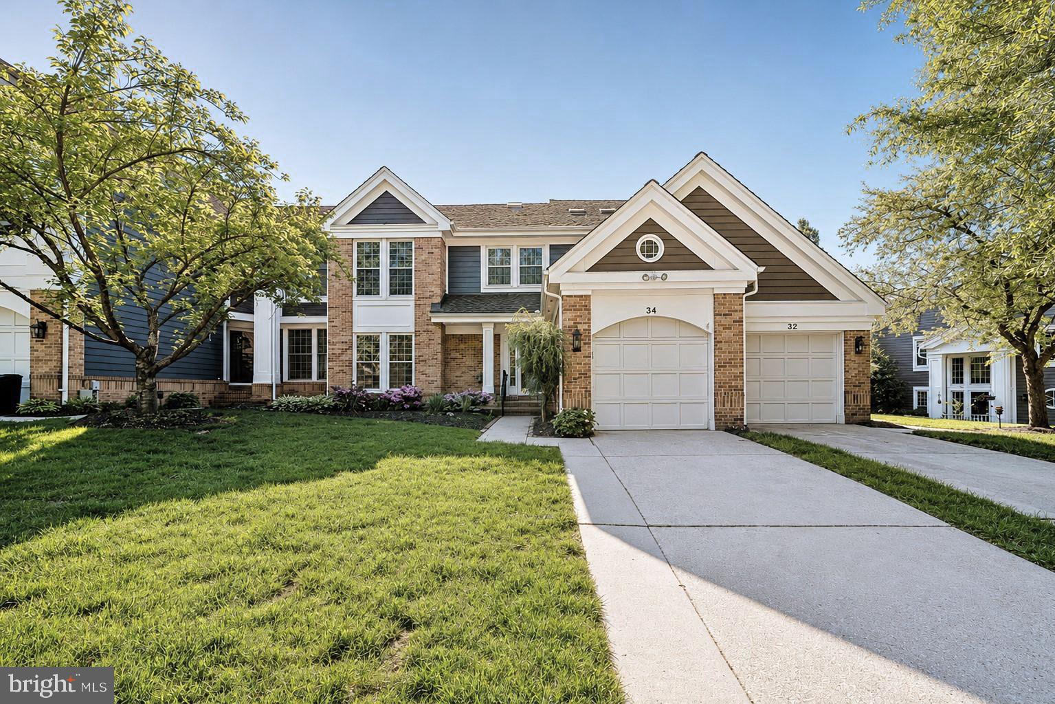 COLLEGE HILLS - Residential