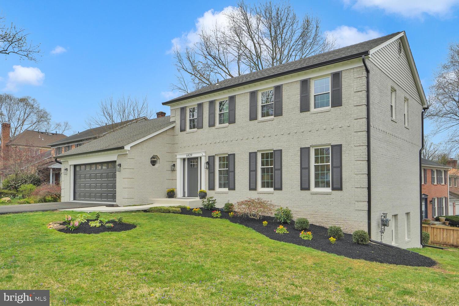 OAKVIEW - Residential