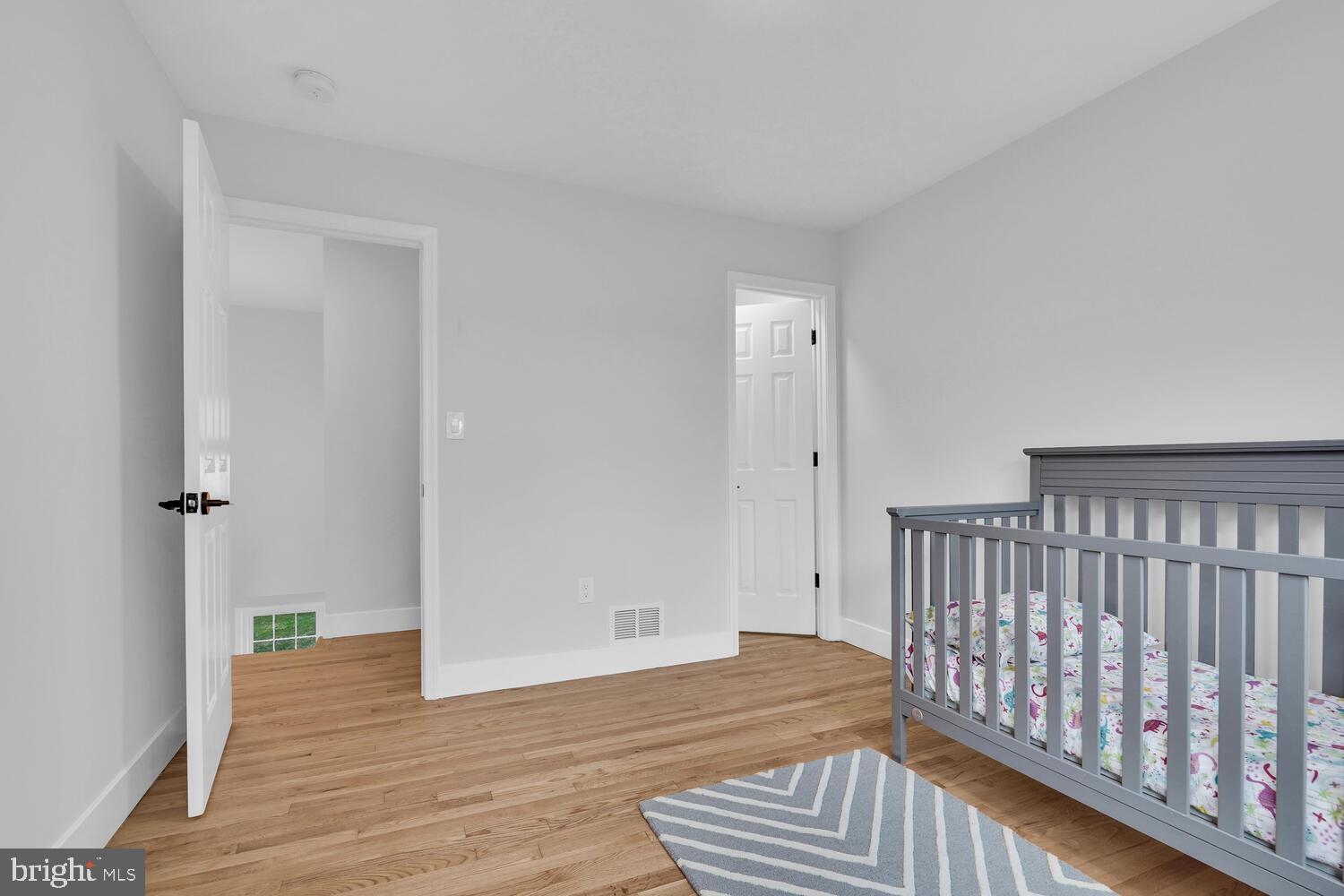 OAKVIEW - Residential