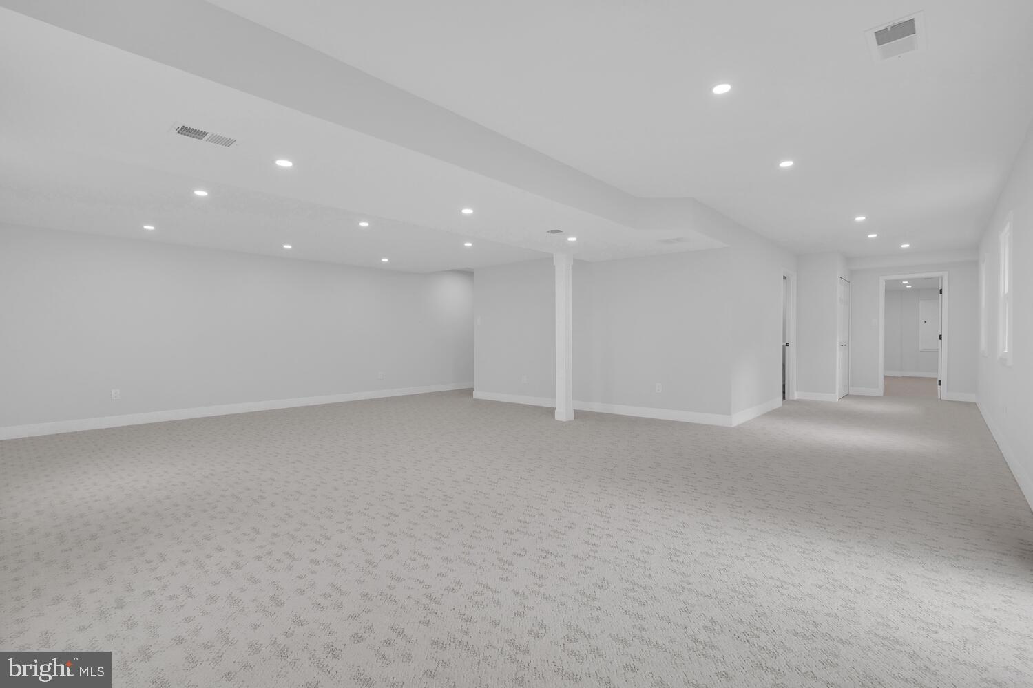 OAKVIEW - Residential