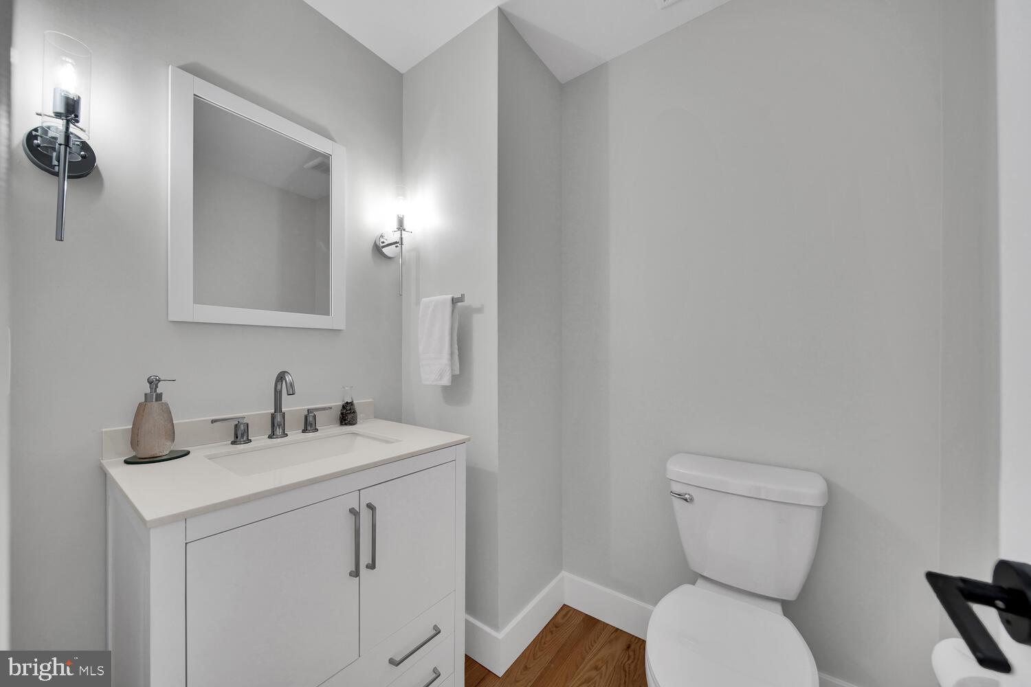 OAKVIEW - Residential