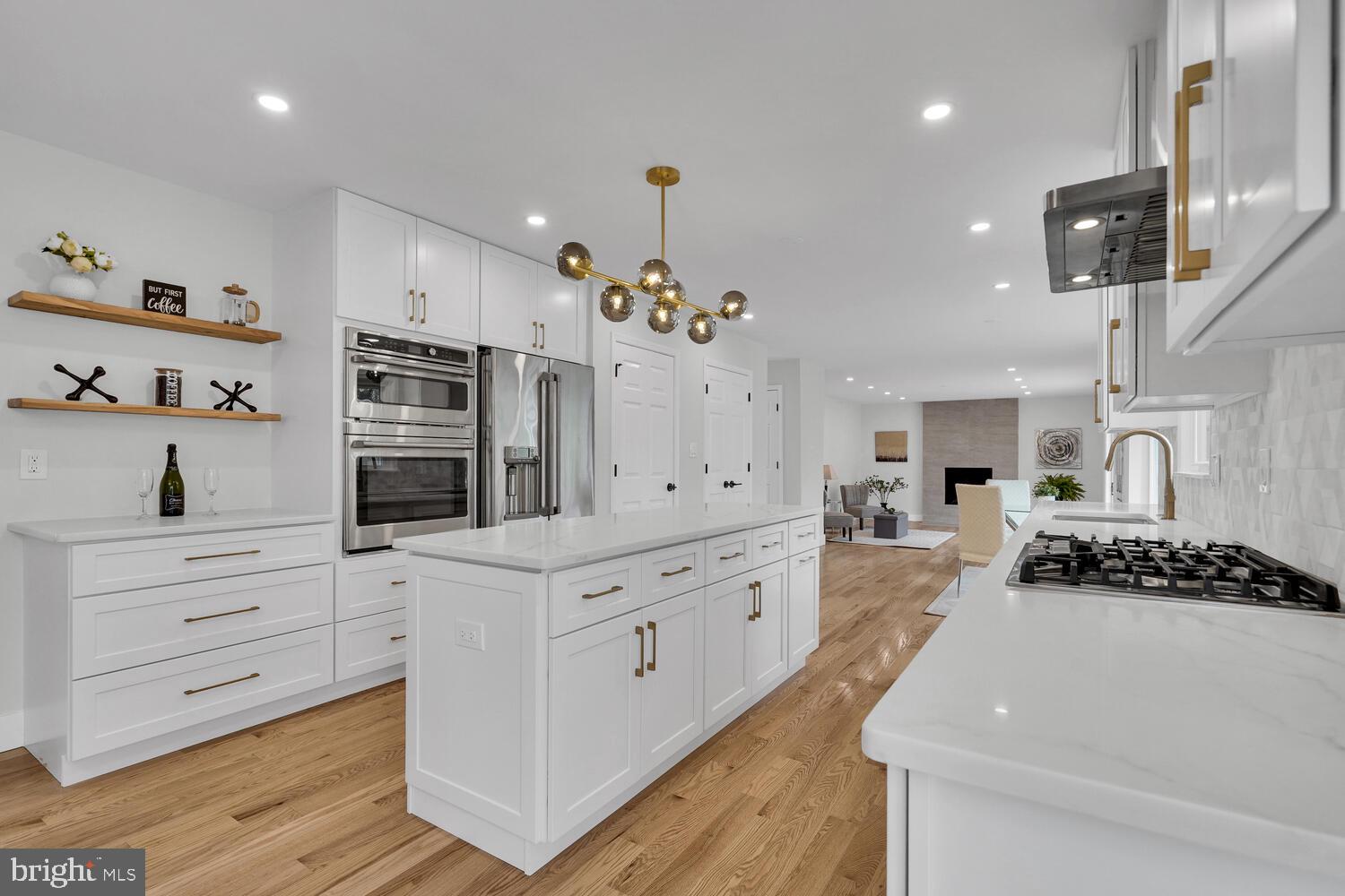 OAKVIEW - Residential