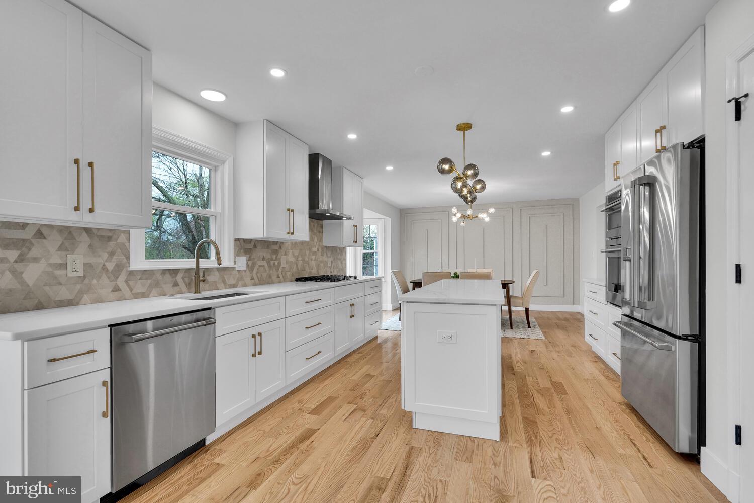 OAKVIEW - Residential