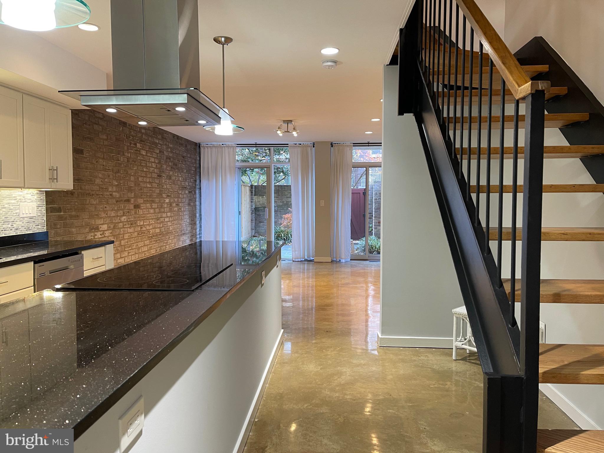 SW WATERFRONT - Residential Lease