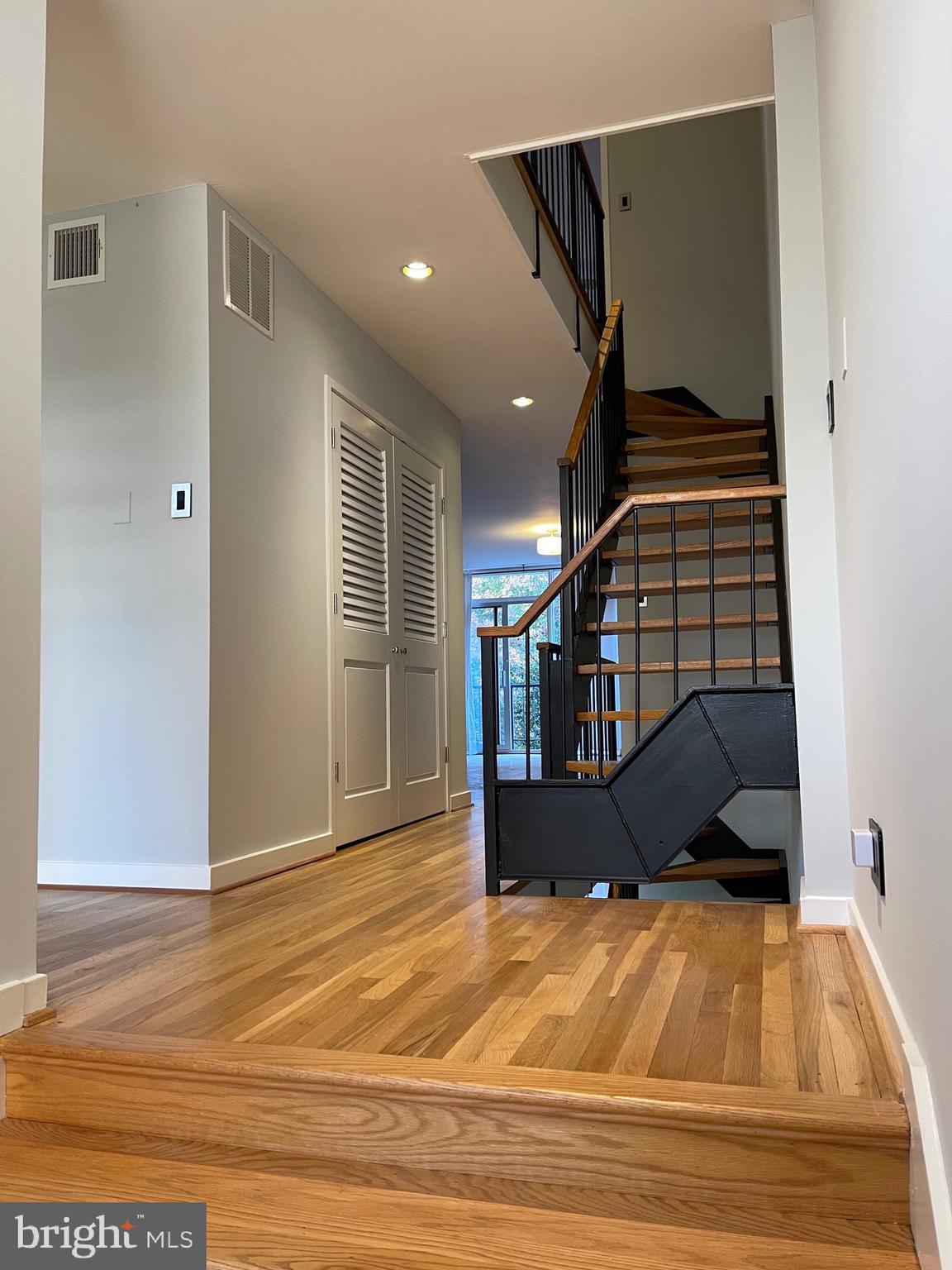 SW WATERFRONT - Residential Lease
