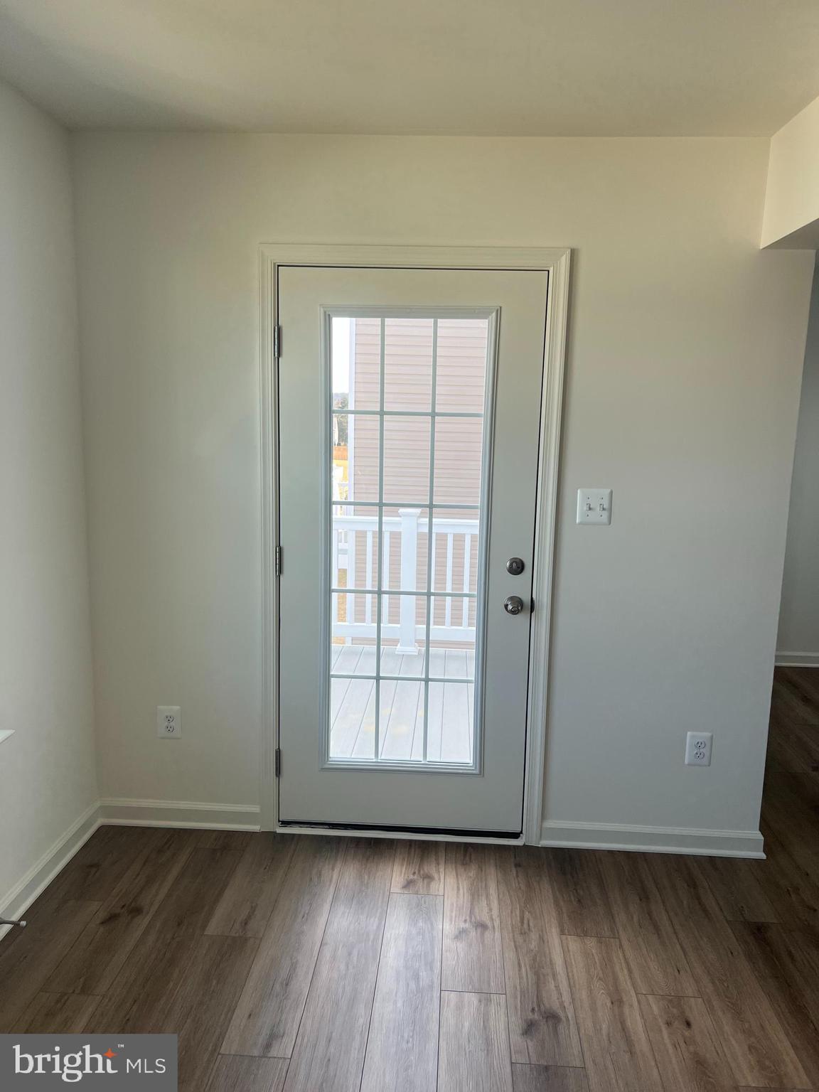 OVERLOOK AT RIVERSIDE TOWNHOMES - Residential Lease