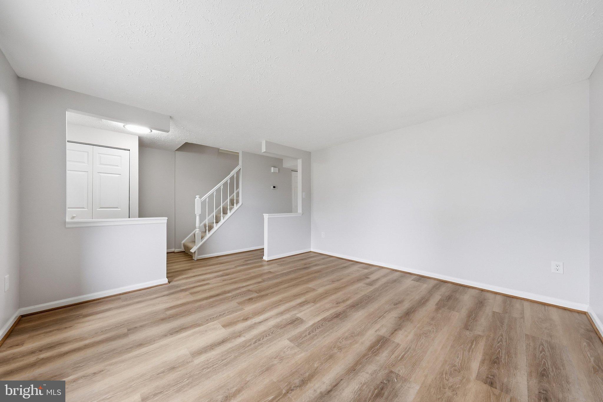 6711 KERNEL COURT