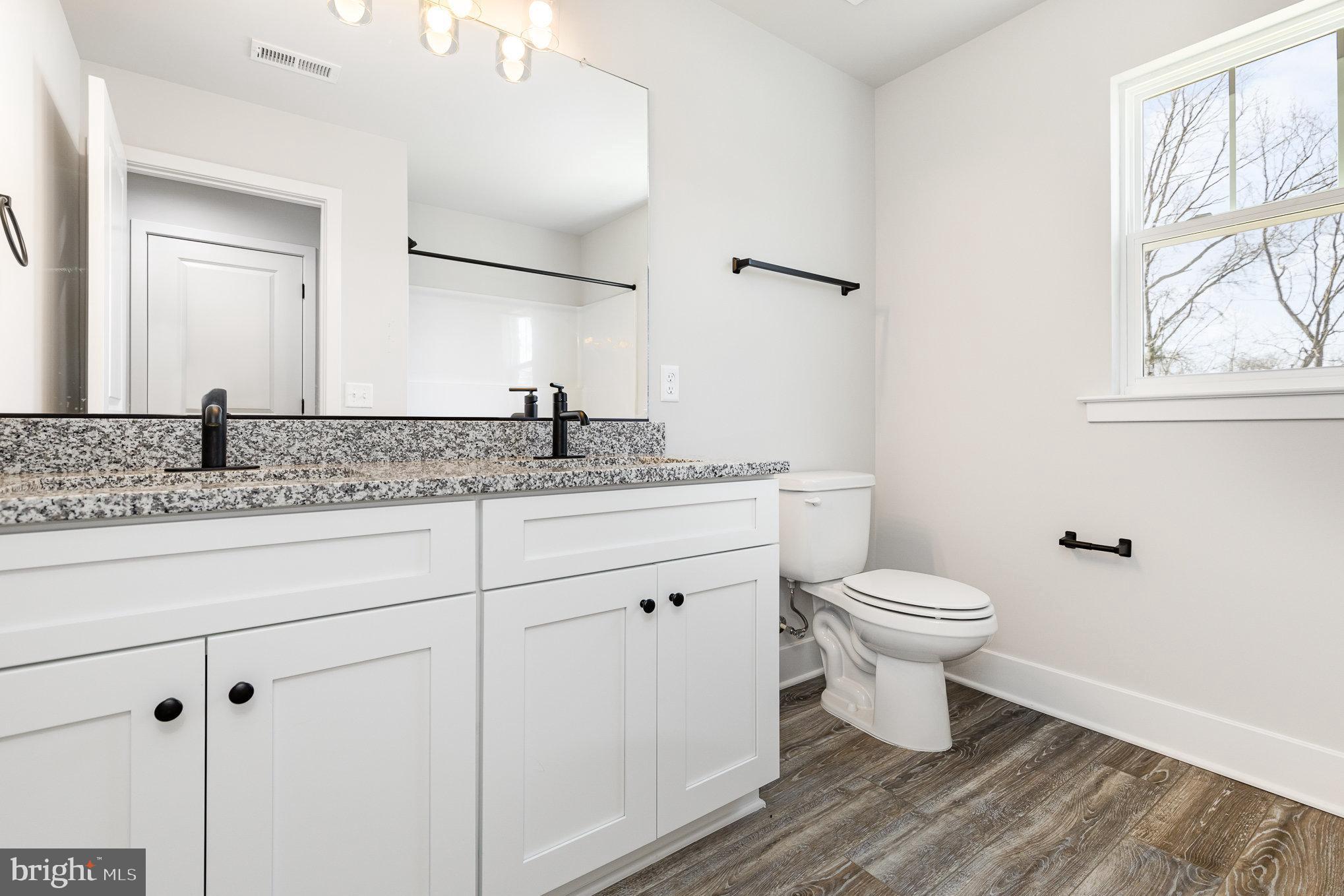 LAKE OF THE WOODS - Residential