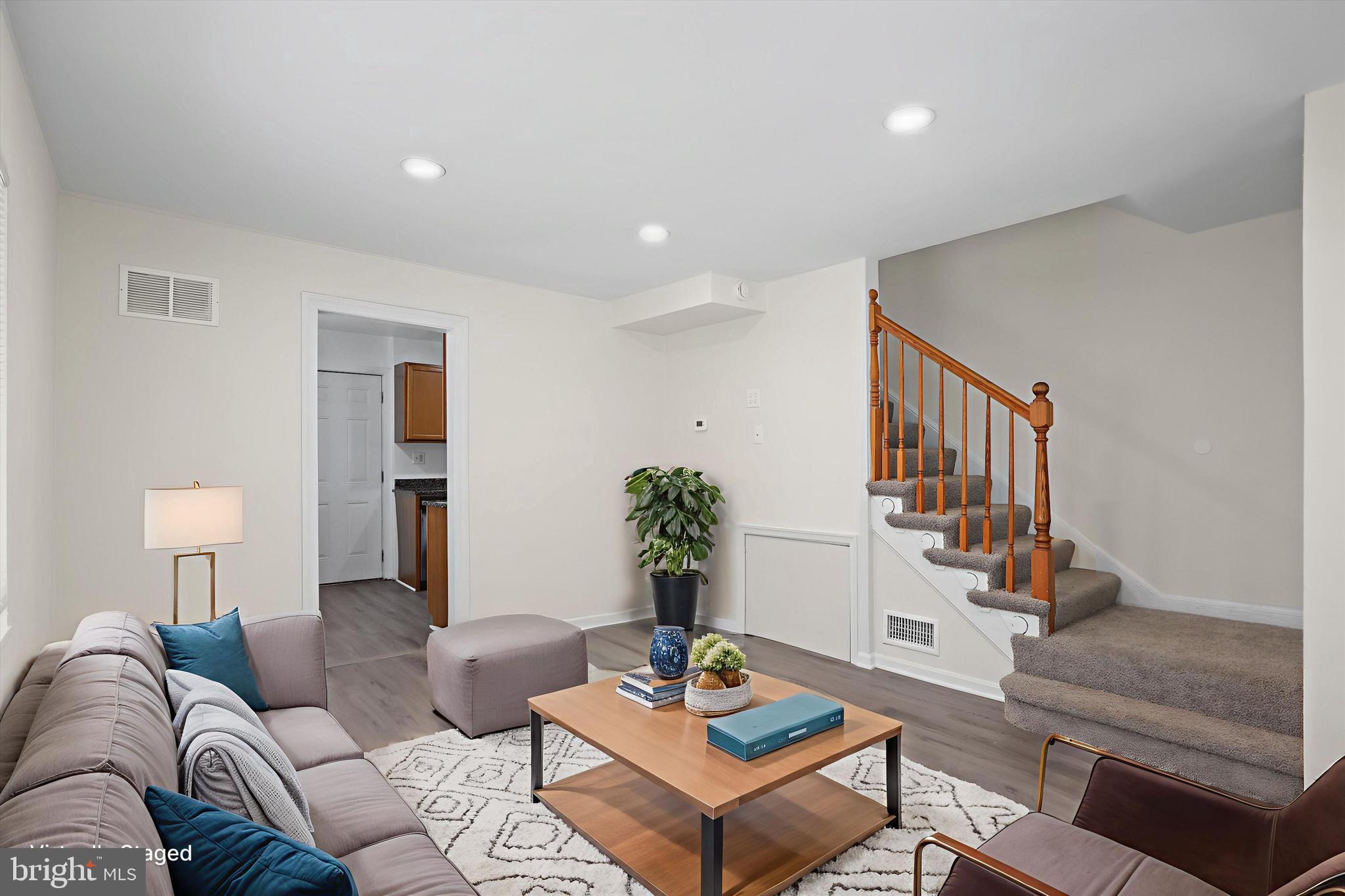 GREGORY FARMS - Residential