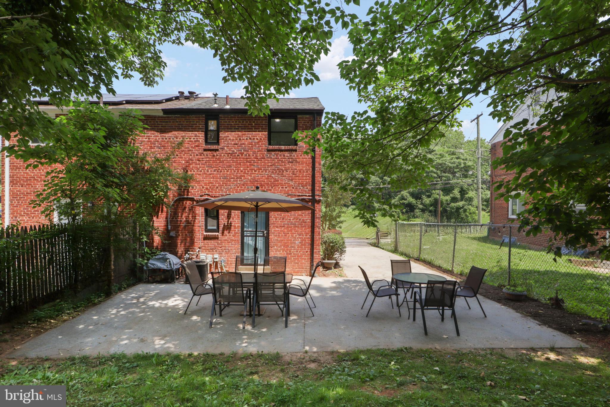 GREGORY FARMS - Residential