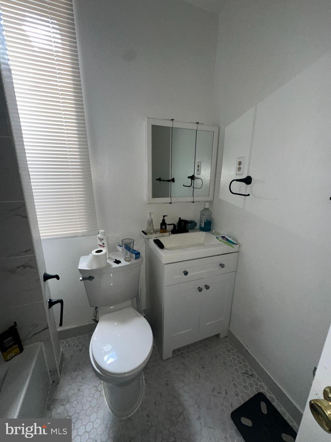 SANDTOWN-WINCHESTER - Residential