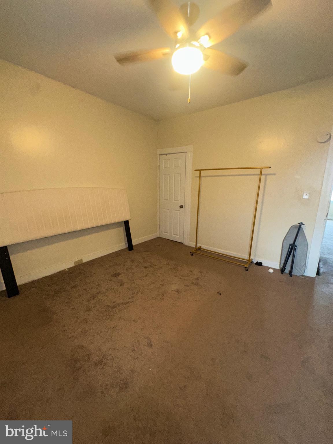 SANDTOWN-WINCHESTER - Residential