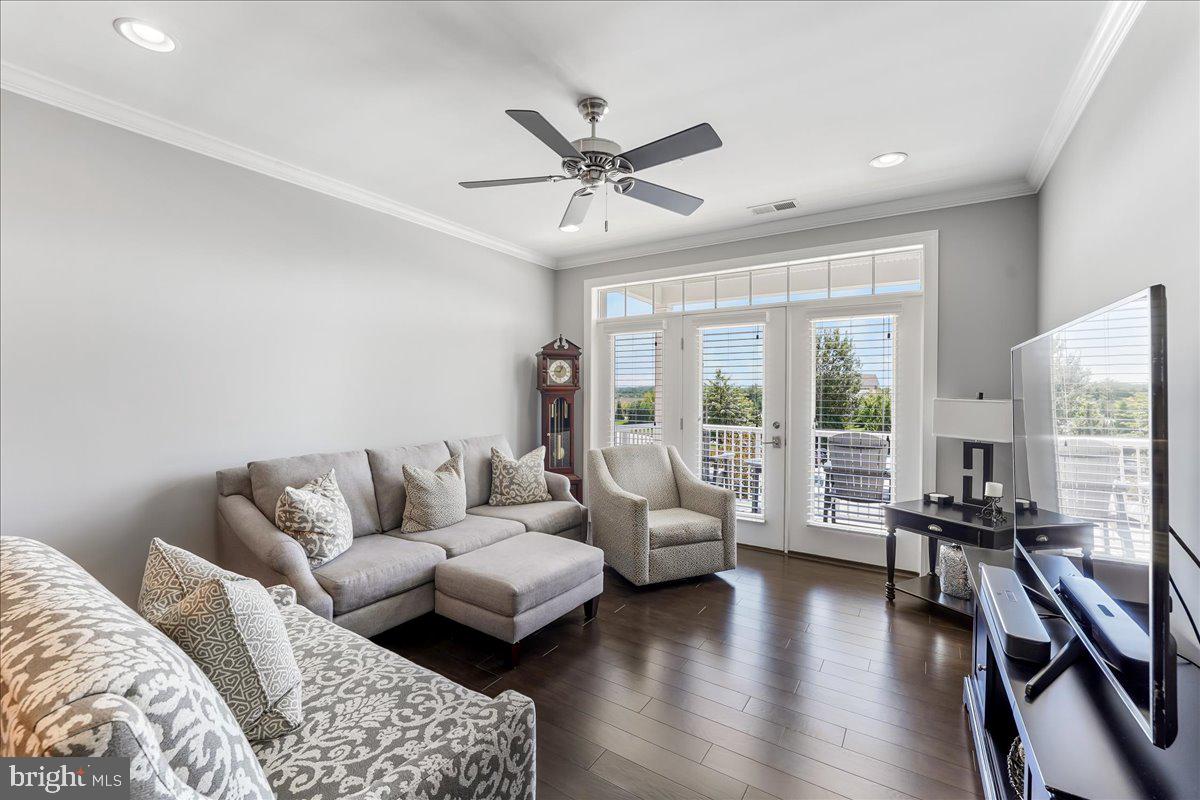 WESTTOWN RESERVE - Residential