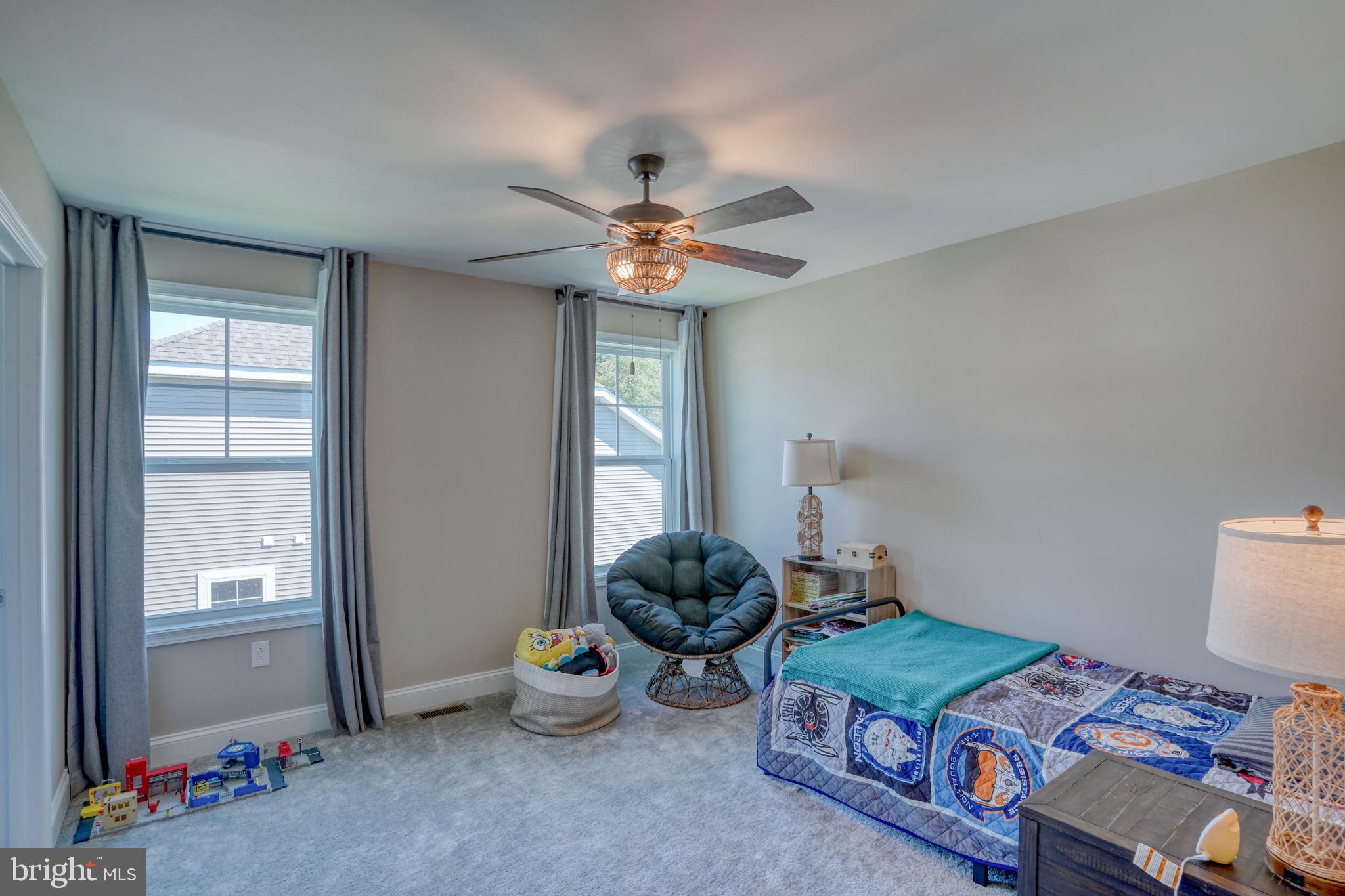 HAILEY'S GLEN - Residential