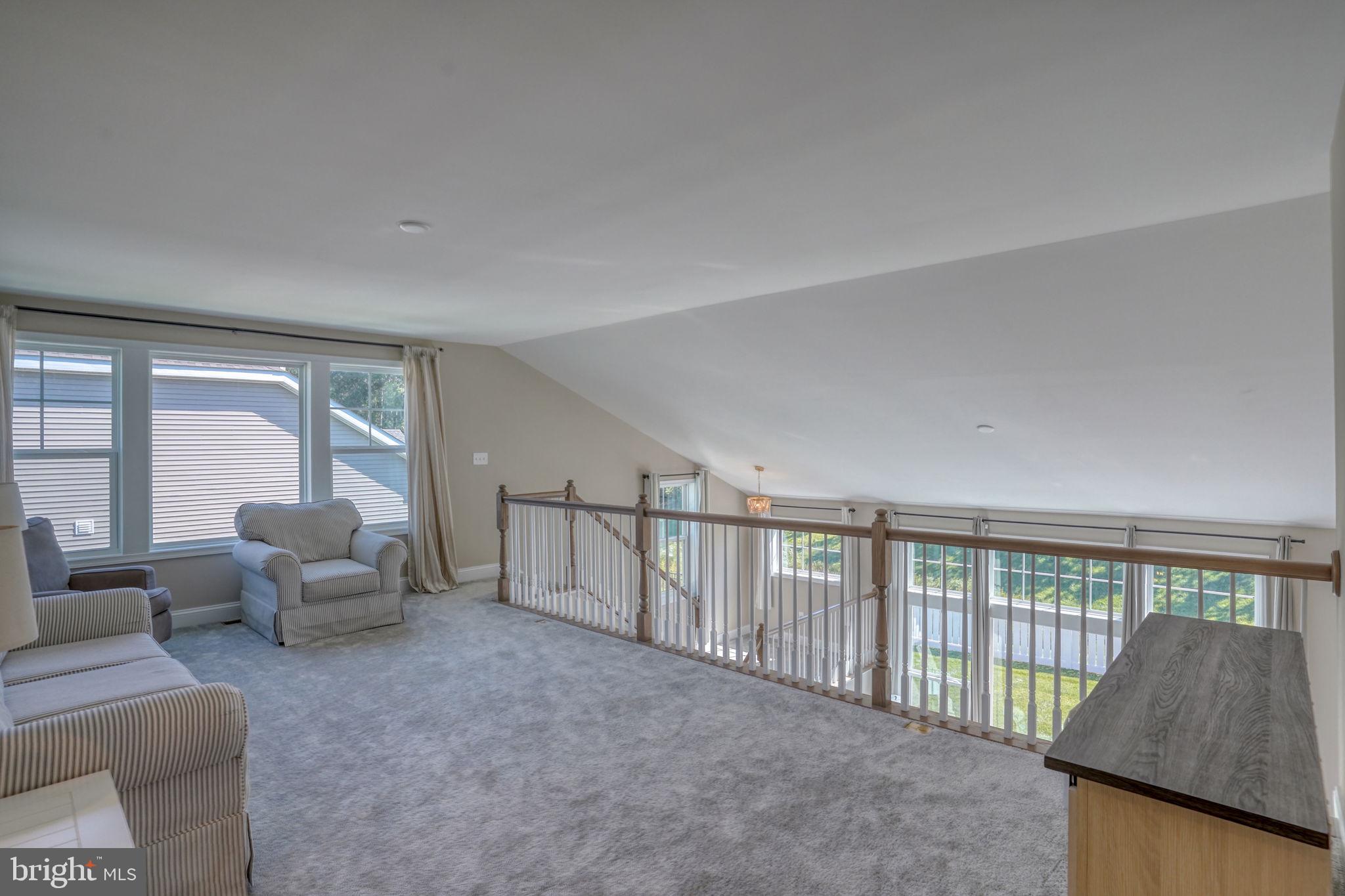 HAILEY'S GLEN - Residential