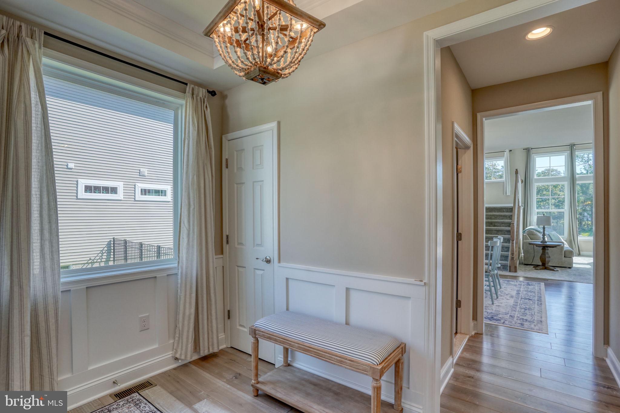 HAILEY'S GLEN - Residential