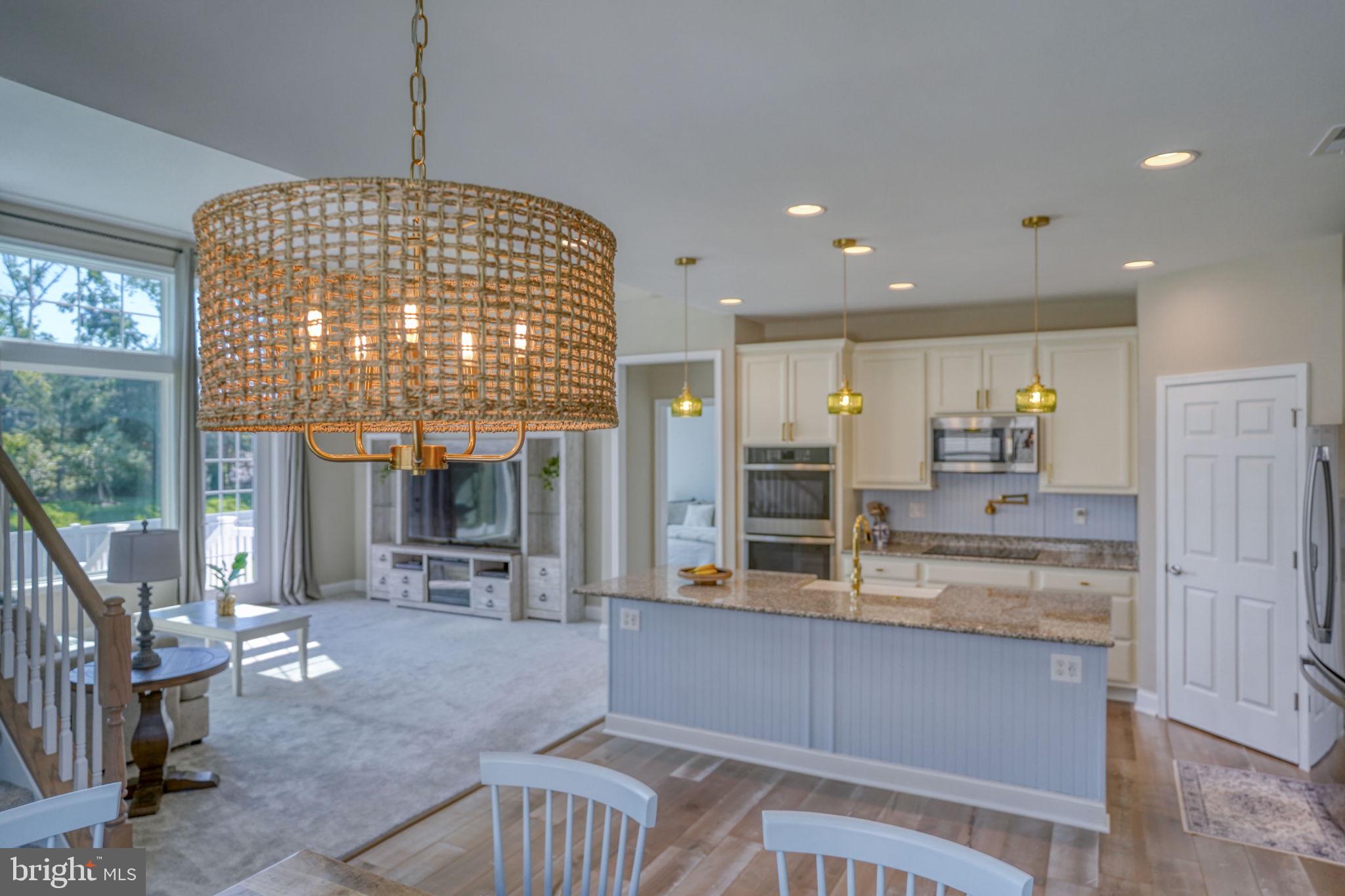 HAILEY'S GLEN - Residential