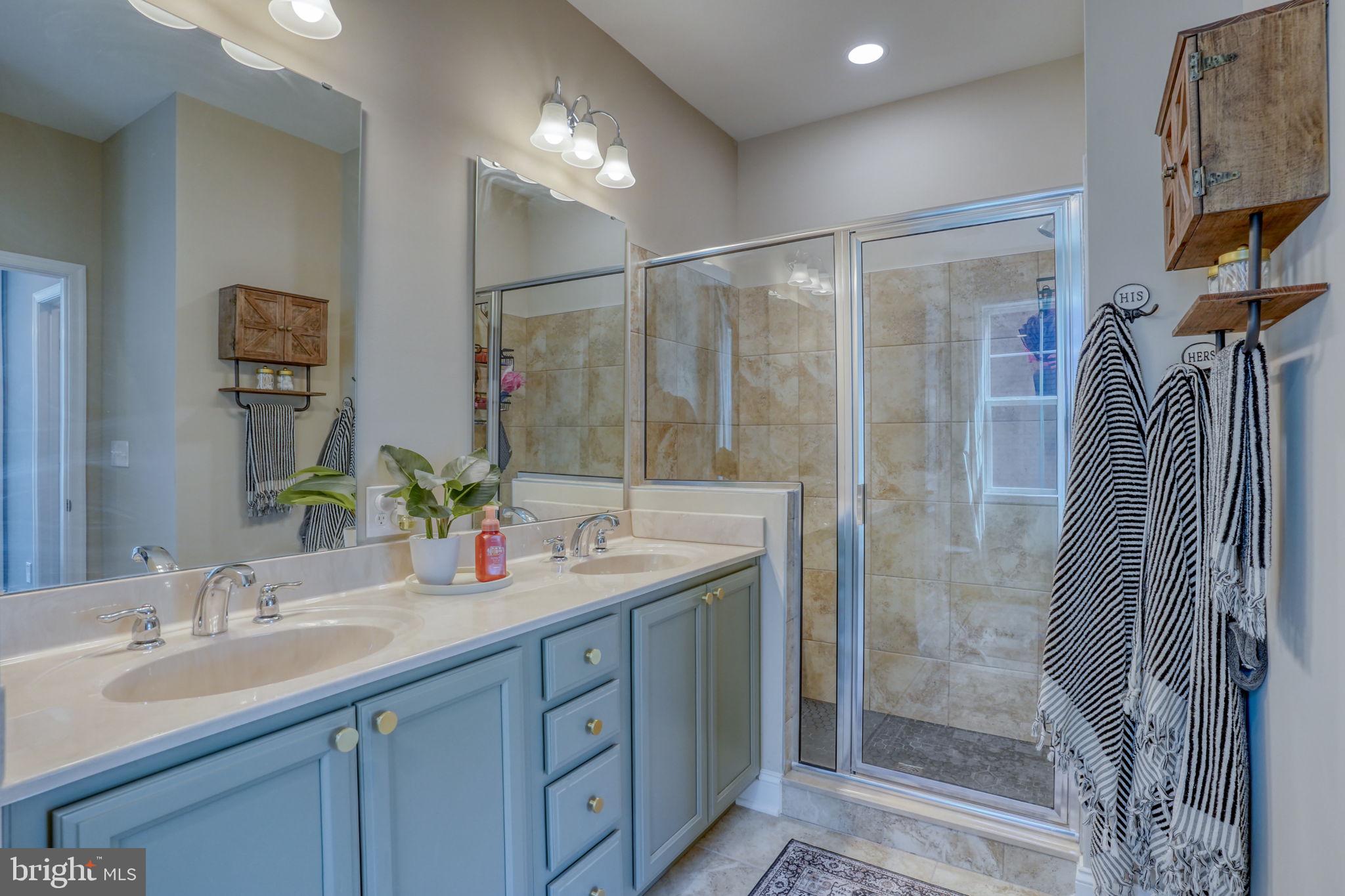 HAILEY'S GLEN - Residential