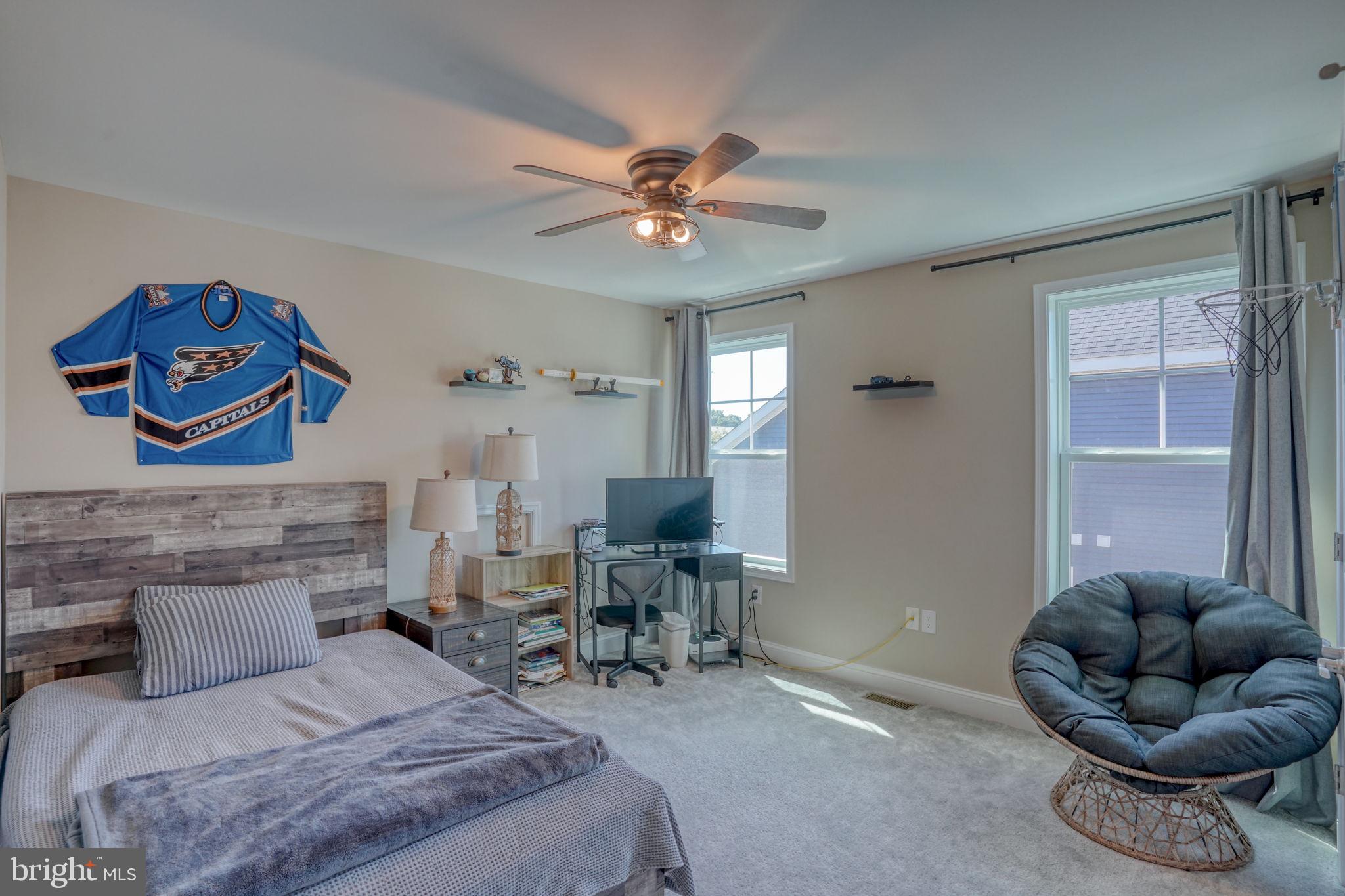 HAILEY'S GLEN - Residential