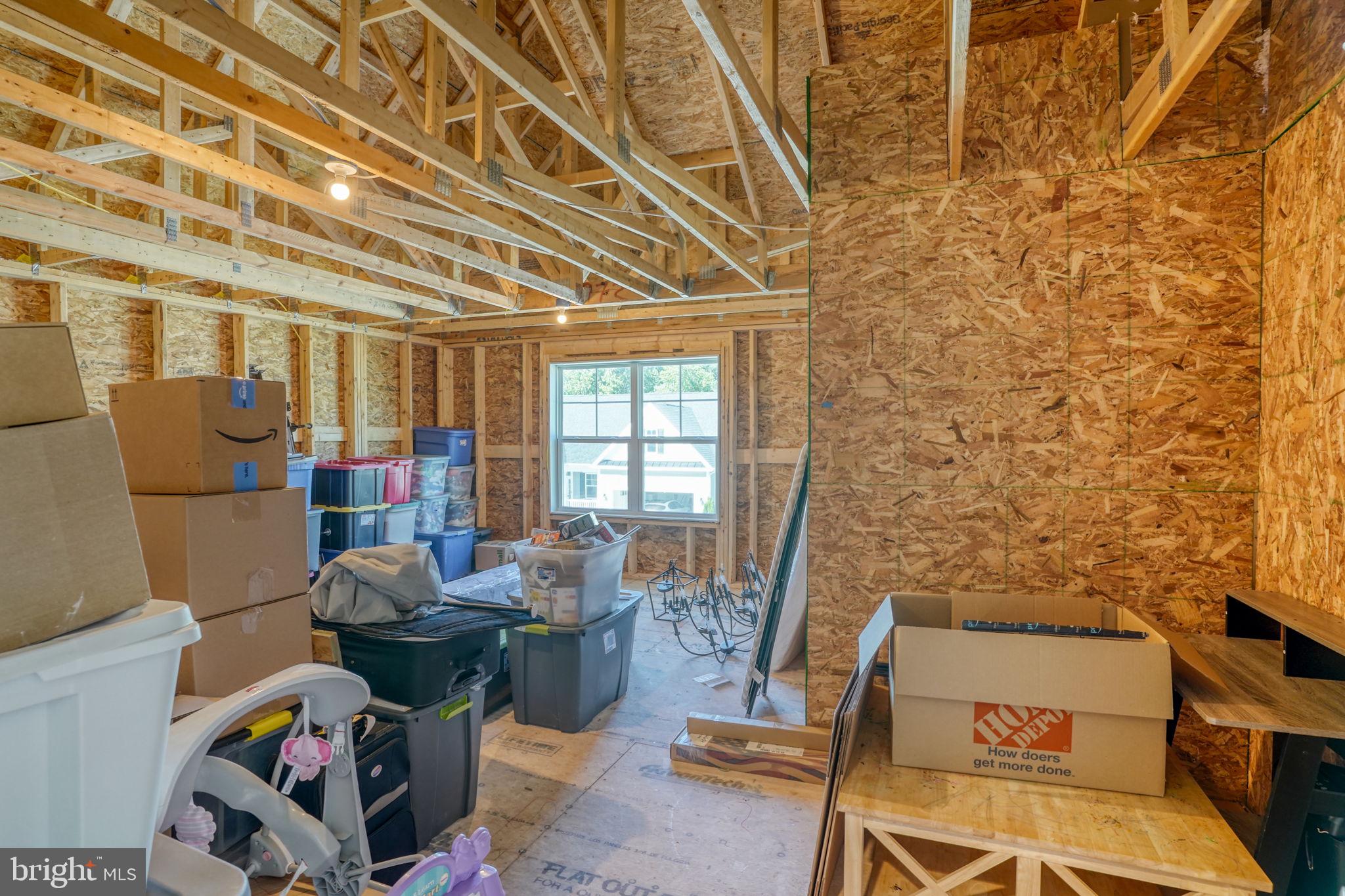 HAILEY'S GLEN - Residential
