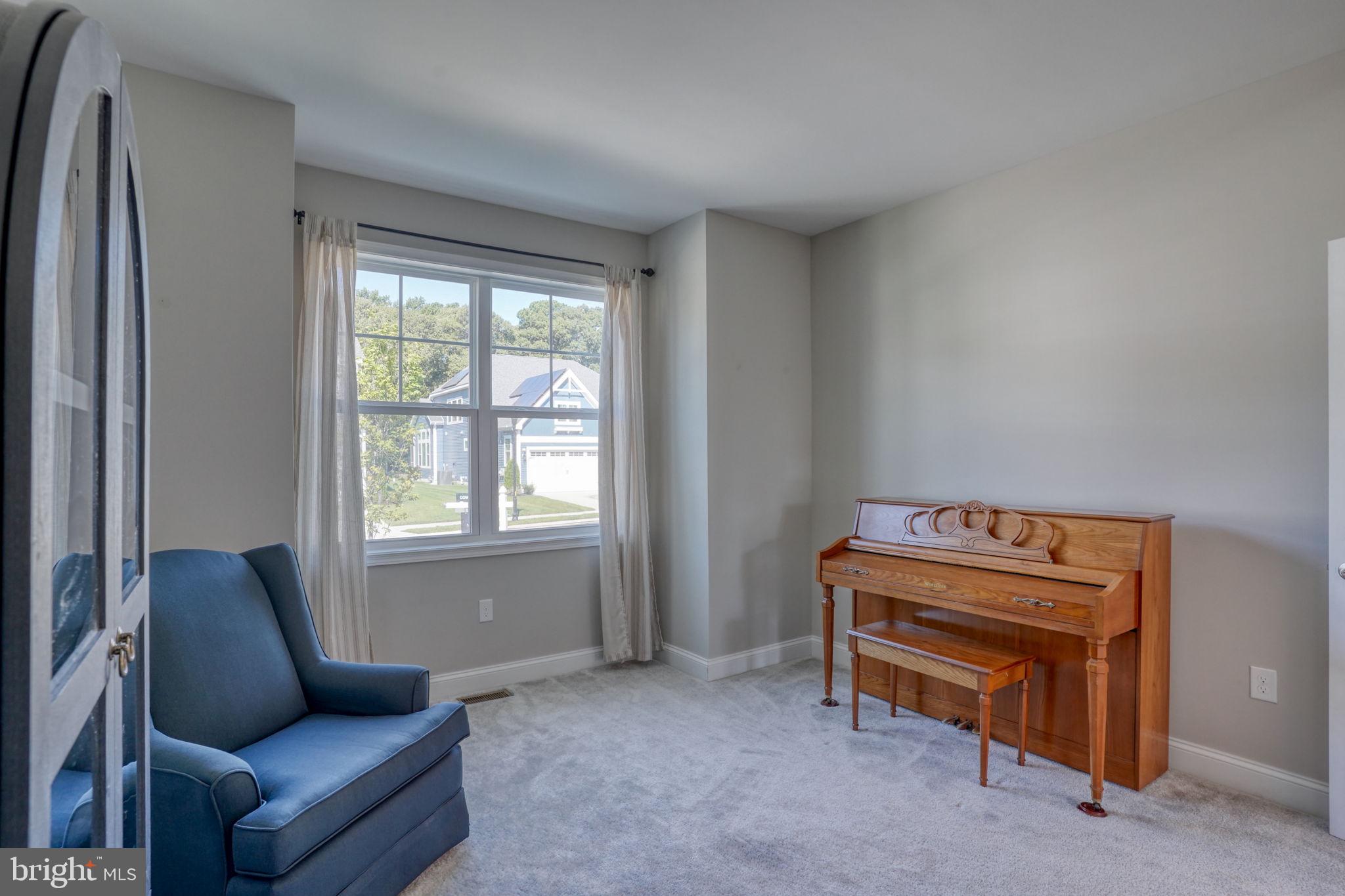 HAILEY'S GLEN - Residential
