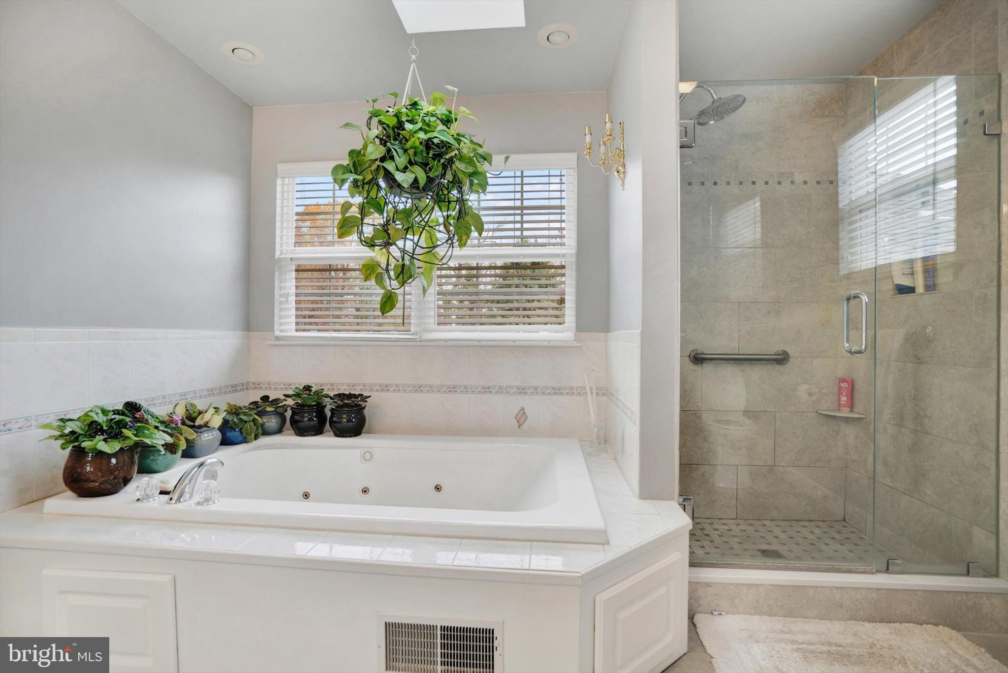 SHADOW RIDGE - Residential