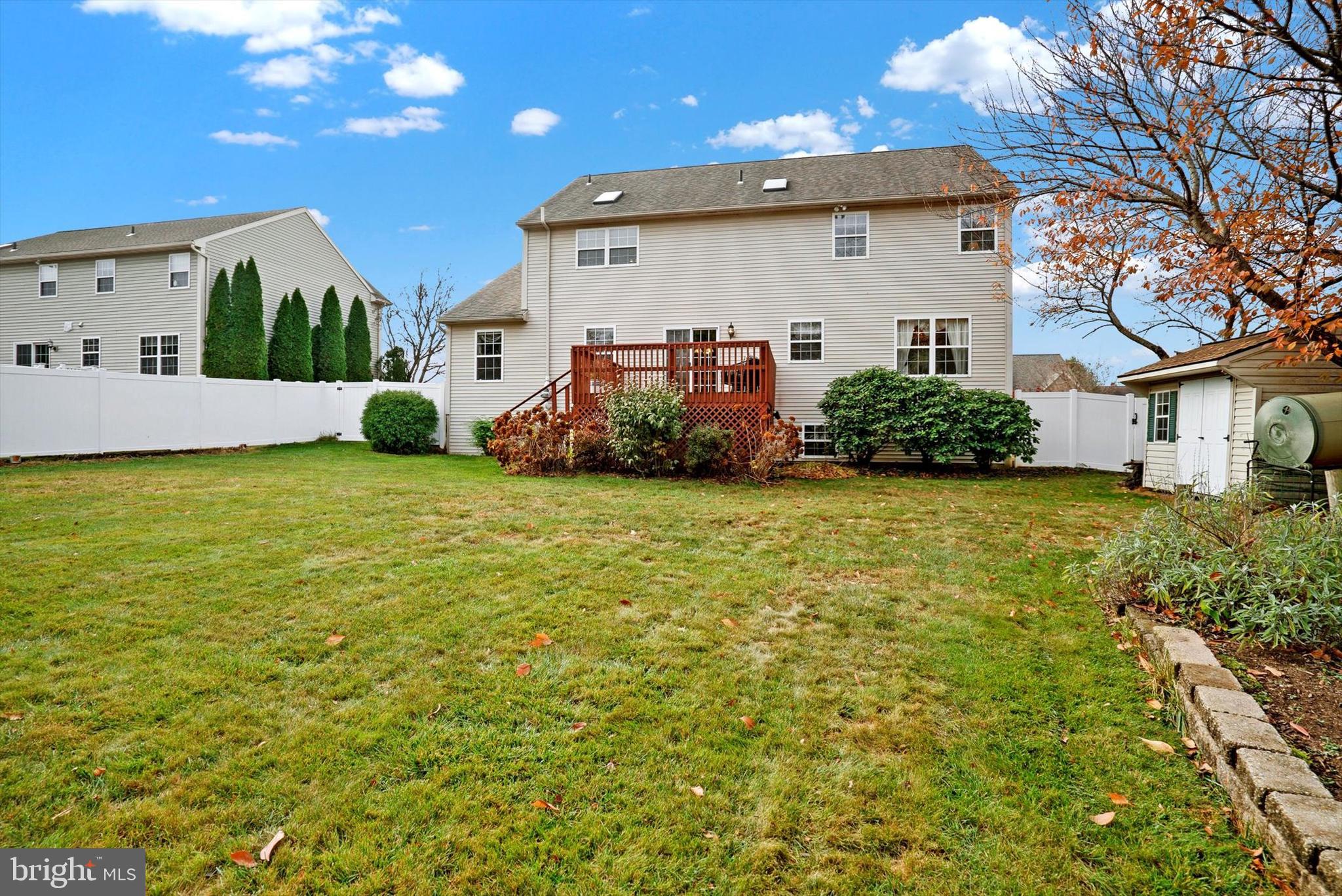 SHADOW RIDGE - Residential