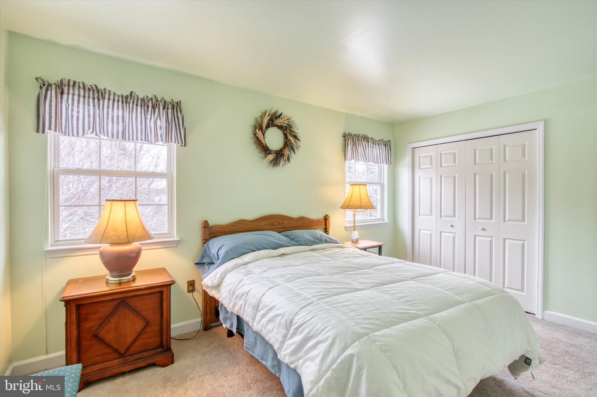 SHADOW RIDGE - Residential