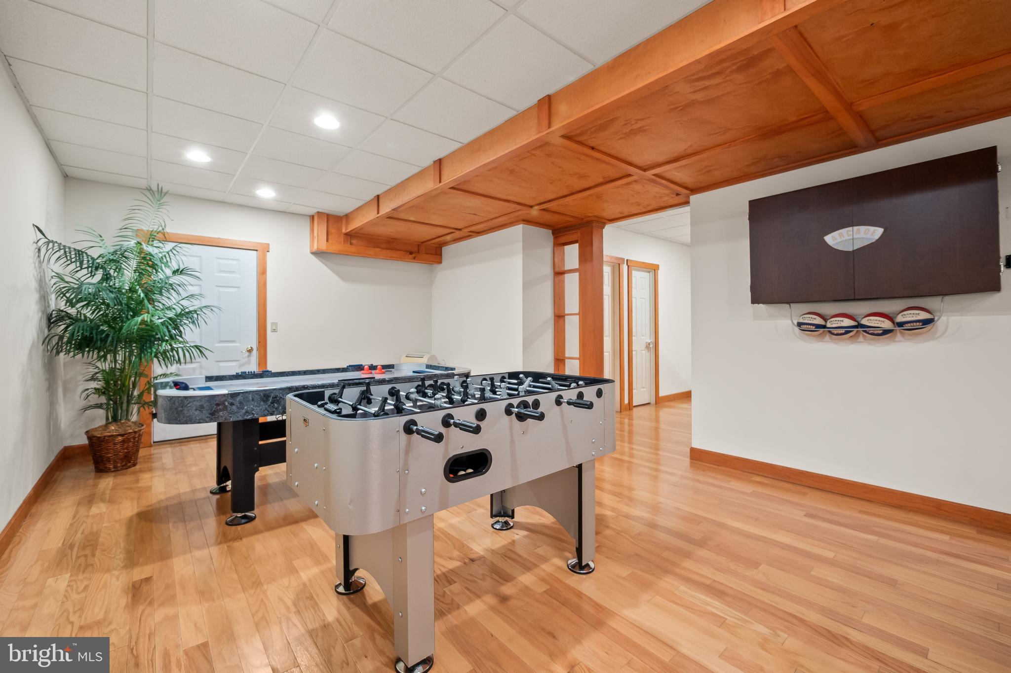 VALLEY GREEN SOUTH - Residential